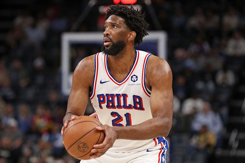 MEMPHIS, TENNESSEE - NOVEMBER 20: Joel Embiid #21 of the Philadelphia 76ers looks to shoot during the first half against the Memphis Grizzlies at FedExForum on November 20, 2024 in Memphis, Tennessee. NOTE TO USER: User expressly acknowledges and agrees that, by downloading and or using this photograph, User is consenting to the terms and conditions of the Getty Images License Agreement. (Photo by Justin Ford/Getty Images)