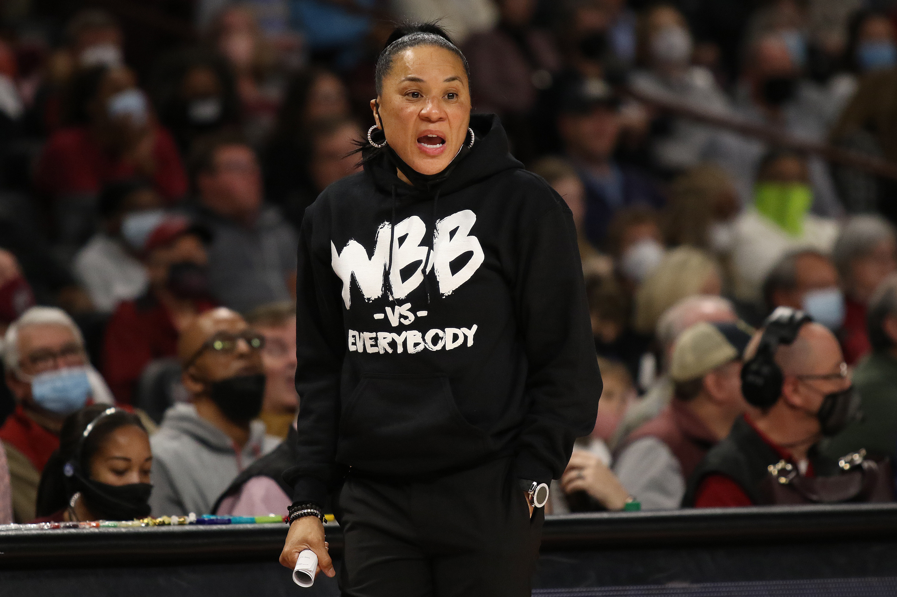 Dawn Staley named Naismith women's coach of the year - Sports Illustrated