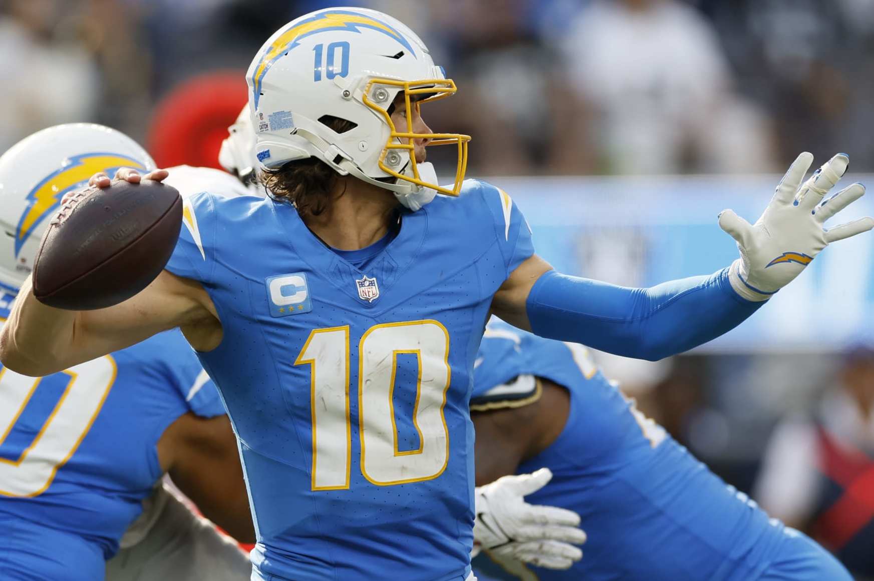 Chargers News: NFL Writer Has Ultimate Confidence on the LA Offense  Bouncing Back - Sports Illustrated Los Angeles Chargers News, Analysis and  More