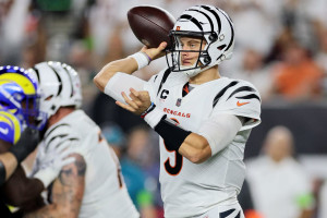 Joe Burrow risked another injury in valiant attempt to give Bengals first  win of NFL season