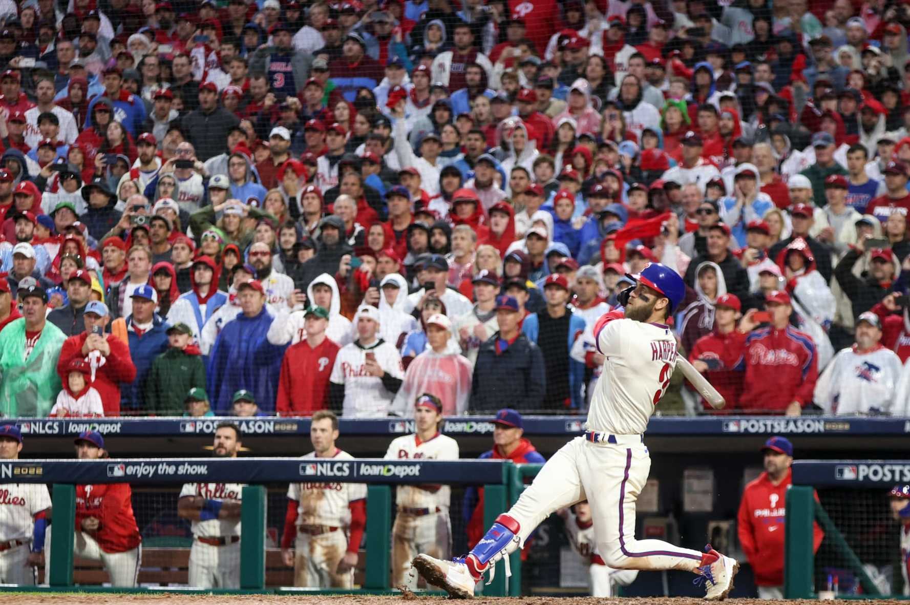 Phillies' Bryce Harper Asks For Fan's Hat, Trades His Own - CBS Philadelphia