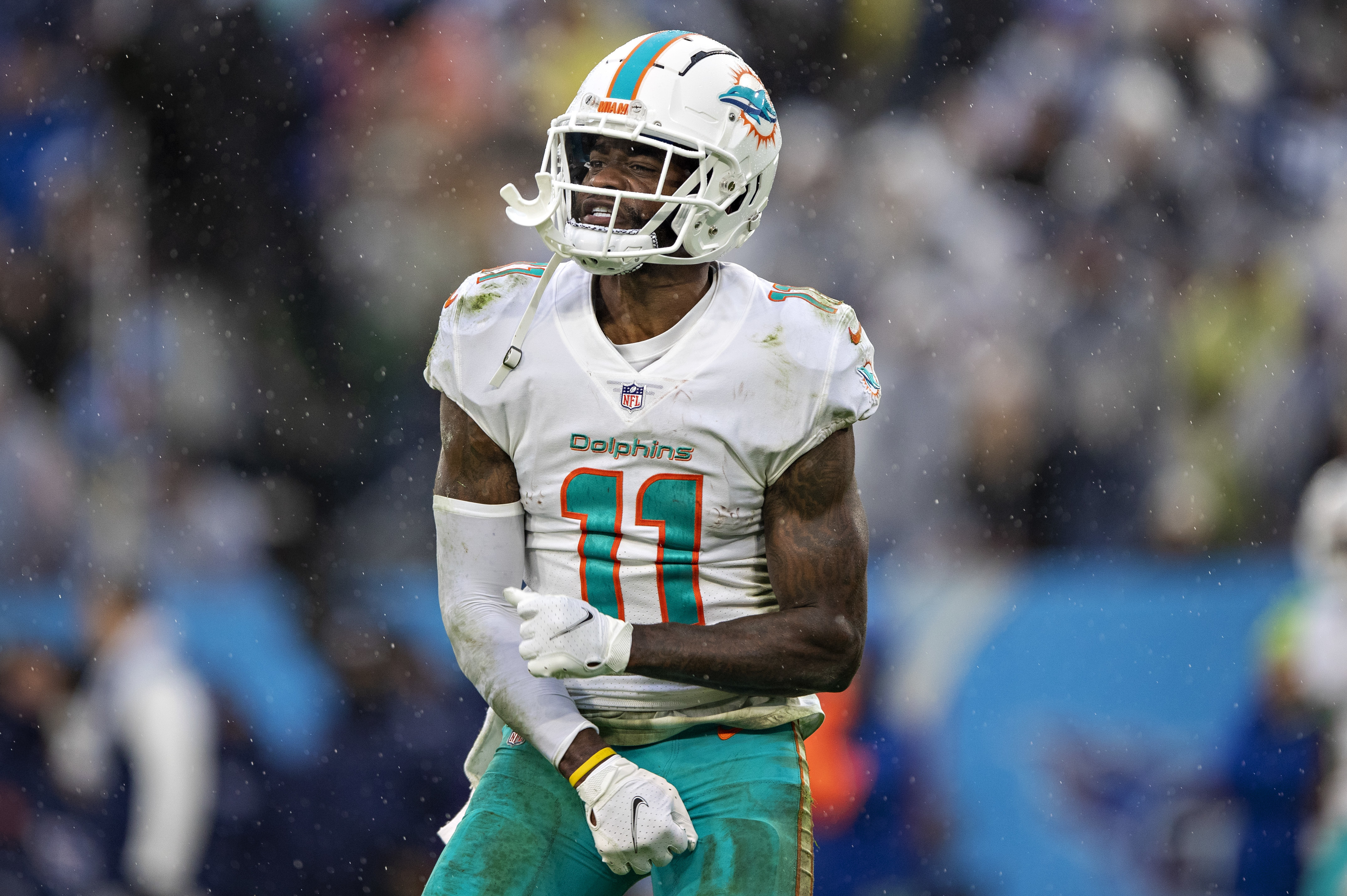 Report: DeVante Parker Traded to Patriots; Dolphins Get 2023 3rd-Round  Draft Pick, News, Scores, Highlights, Stats, and Rumors