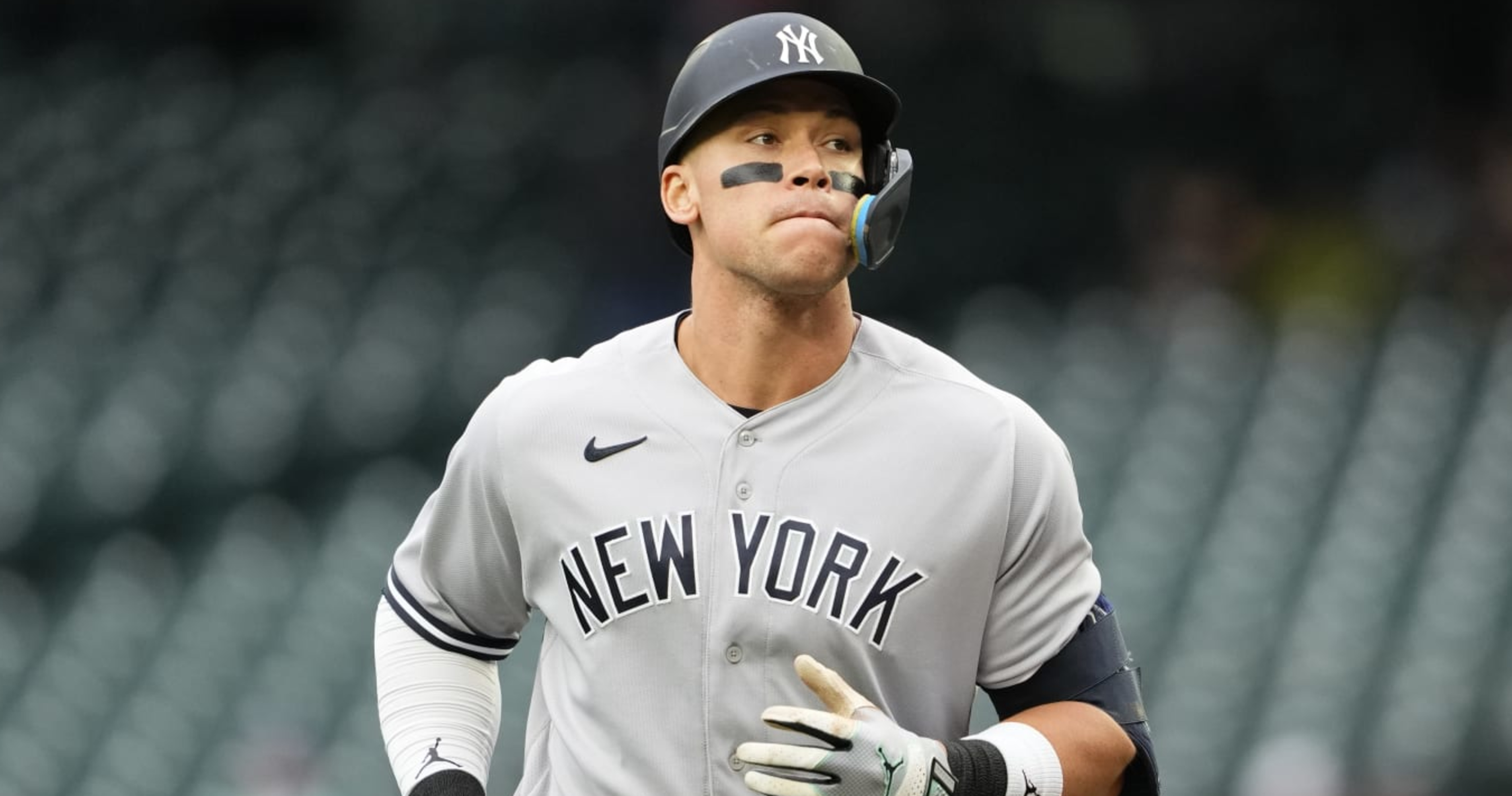 Yankees: Aaron Judge has torn toe ligament, no timetable to return