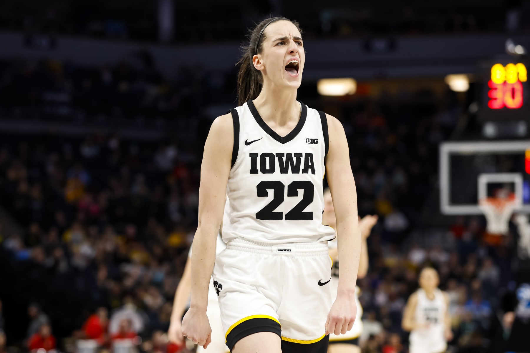 Iowa's Caitlin Clark Wins 2023 AP Women's Player of the Year Award - Vimarsana News