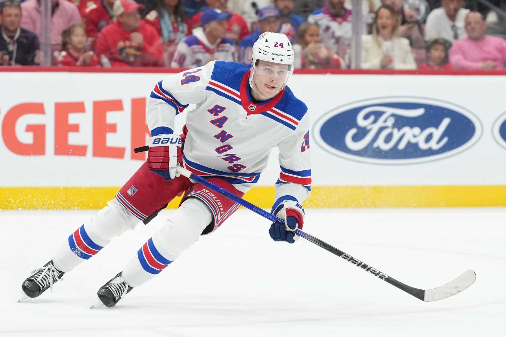 SUNRISE, FL - MAY 26: New York Rangers right wing Kaapo Kakko (24) adjusts to a turnover in the first period during game three of the Eastern Conference Finals between the New York Rangers and the Florida Panthers on Sunday, May 26, 2025 at Amerant Bank Arena in Sunrise, Fla. (Photo by Peter Joneleit/Icon Sportswire via Getty Images)