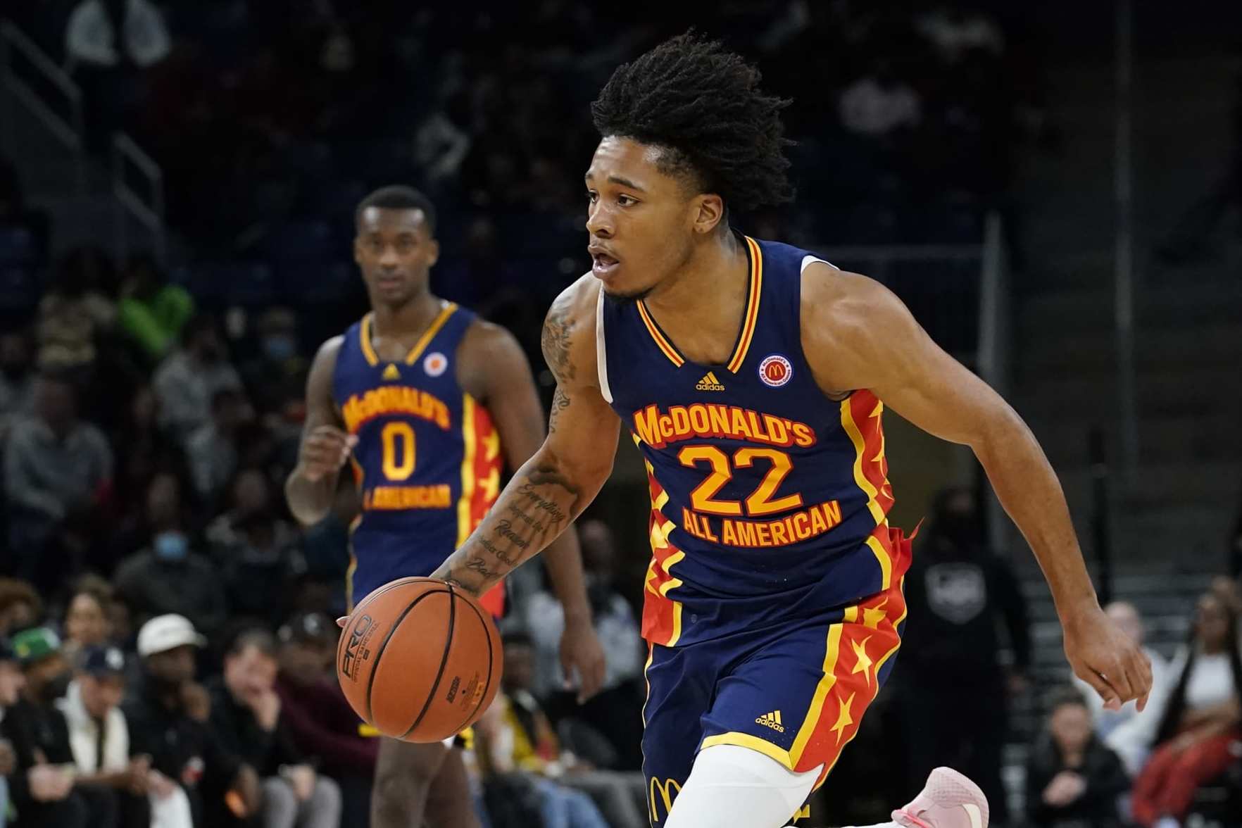 East boy's Cam Whitmore participates in the second half of the McDonald's All-American Boys basketball game Wednesday, March 30, 2022, in Chicago. (AP Photo/Charles Rex Arbogast)