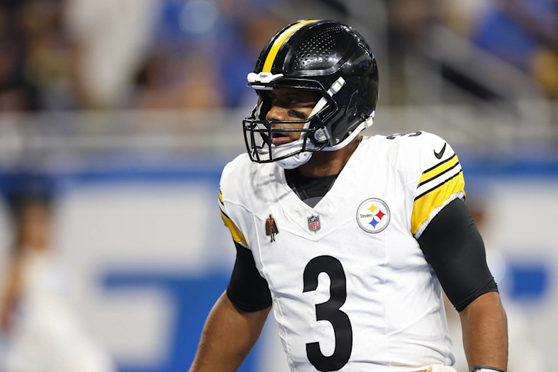 DETROIT, MICHIGAN - AUGUST 24: Russell Wilson #3 of the Pittsburgh Steelers during the first half while playing the Detroit Lions in a preseason game at Ford Field on August 24, 2024 in Detroit, Michigan. (Photo by Gregory Shamus/Getty Images)