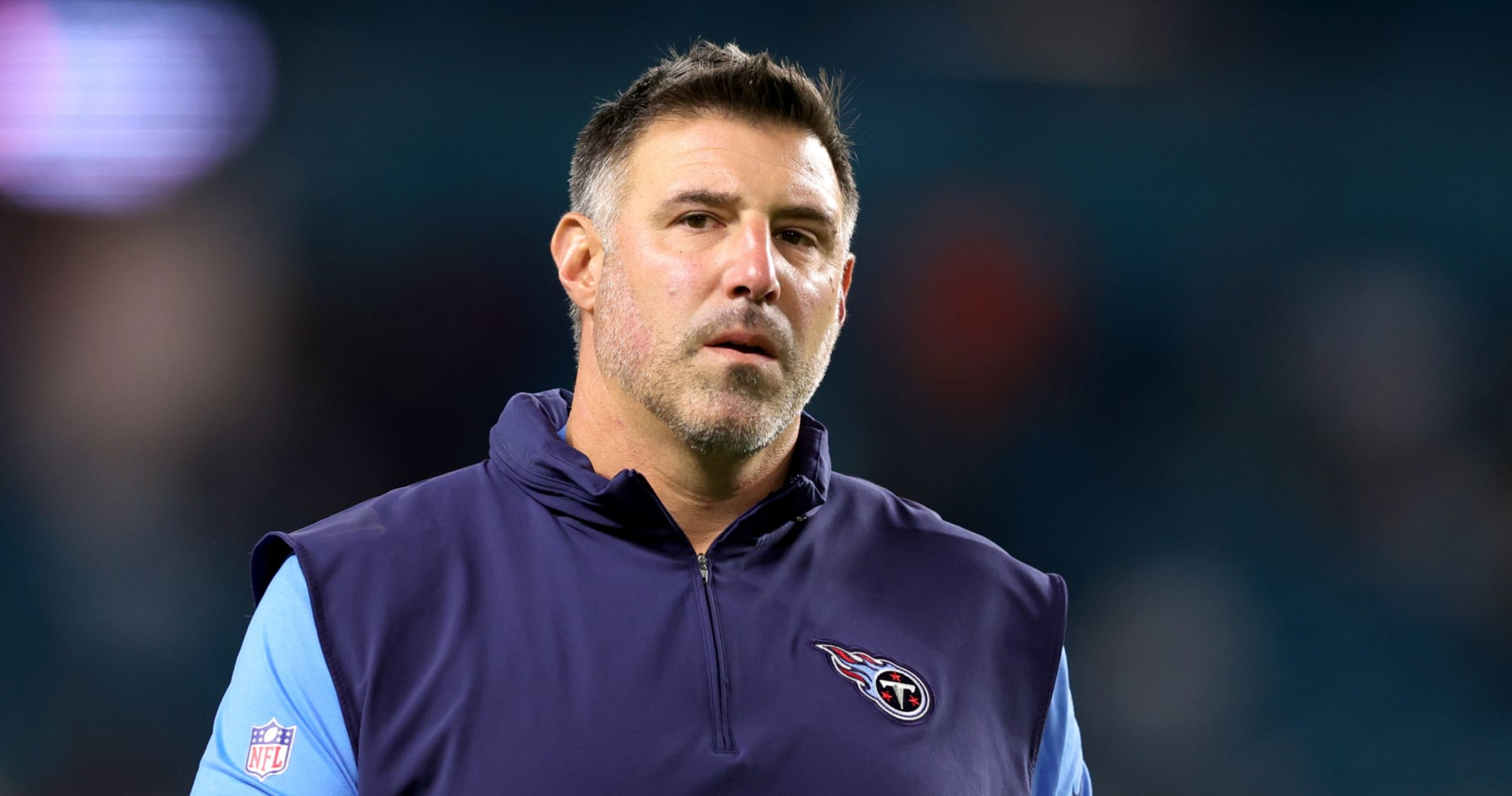 Nfln Mike Vrabel Hasnt Expressed Concern About Titans Or Gm Carthon Amid Trade Buzz News 