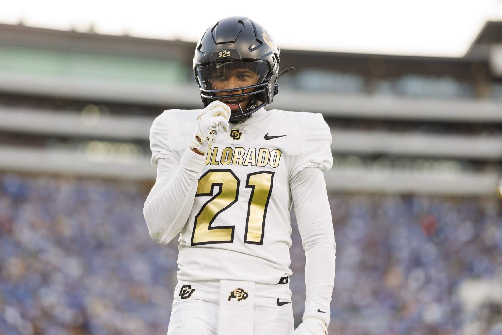 PASADENA, CALIFORNIA - OCTOBER 28: Shilo Sanders #21 of the Colorado Buffaloes celebrates during the first half of a game against the UCLA Bruins at Rose Bowl Stadium on October 28, 2023 in Pasadena, California. (Photo by Ryan Kang/Getty Images)