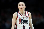 2025 WNBA Mock Draft Predicting Paige Bueckers Top Prospects Landing 