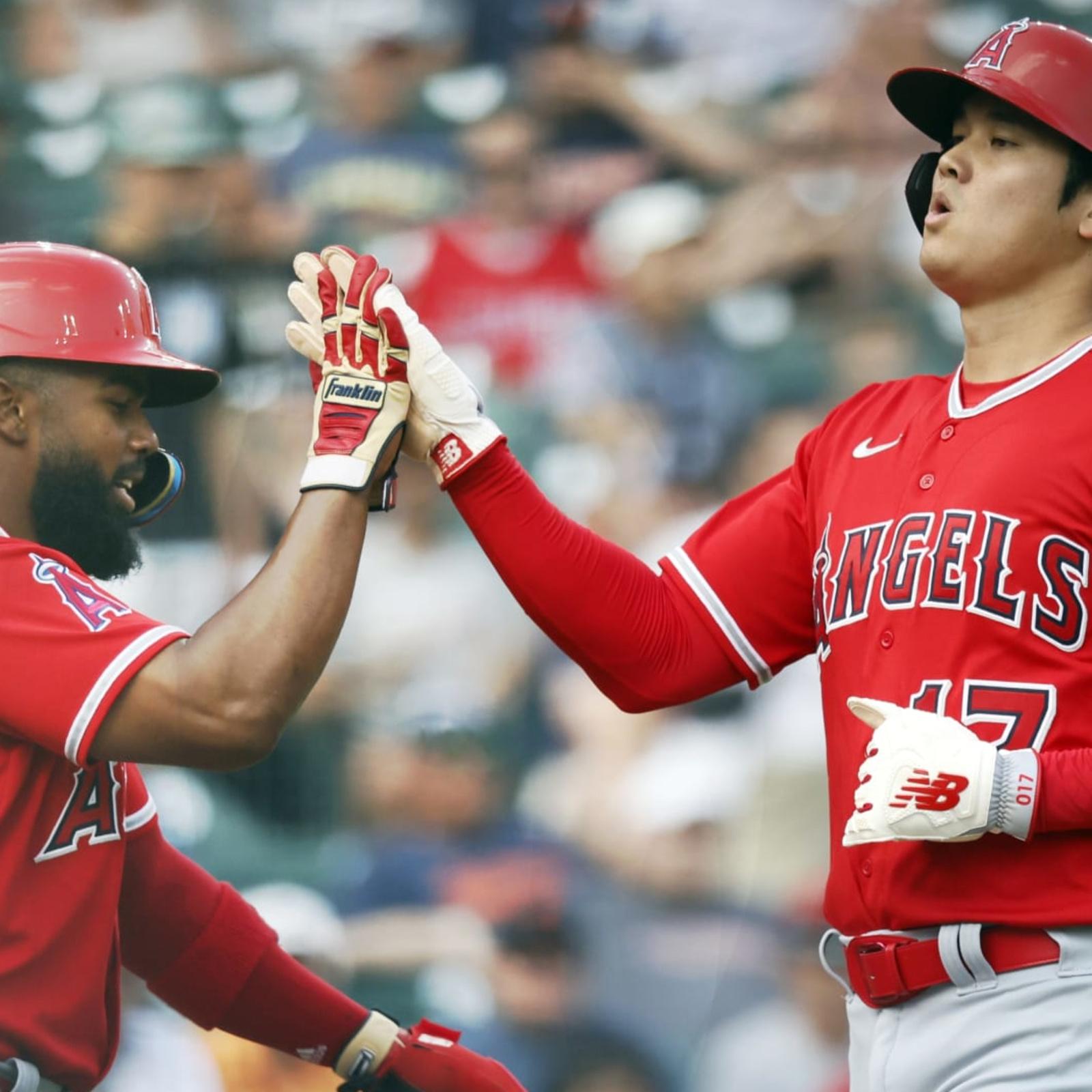 Angels' star Shohei Ohtani finishes with best-selling jersey - ESPN