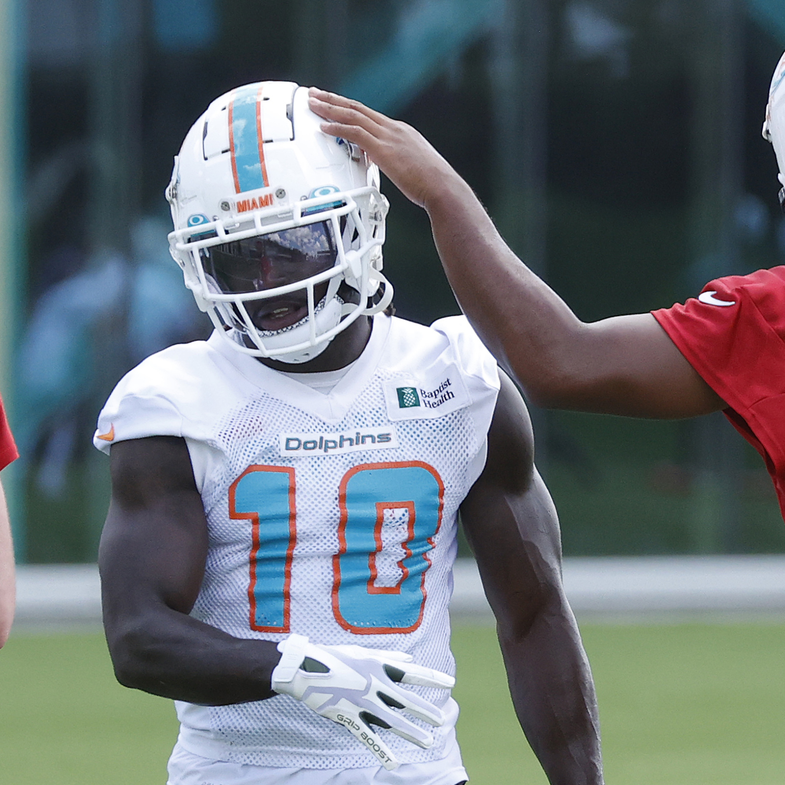 Tyreek Hill says Miami Dolphins go as far as Tua takes them