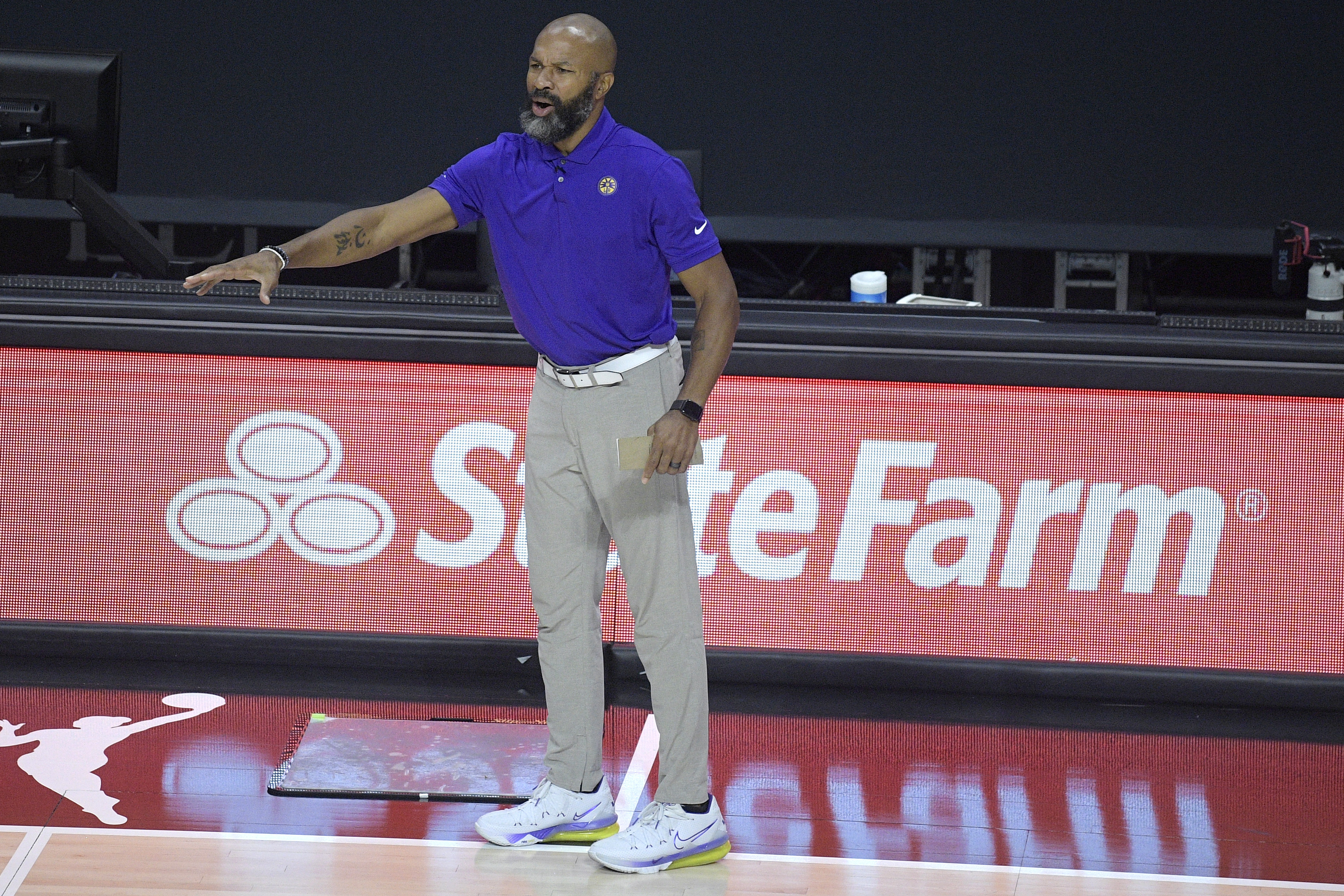 Sparks' Derek Fisher goes off on Nneka Ogwumike's Olympic roster