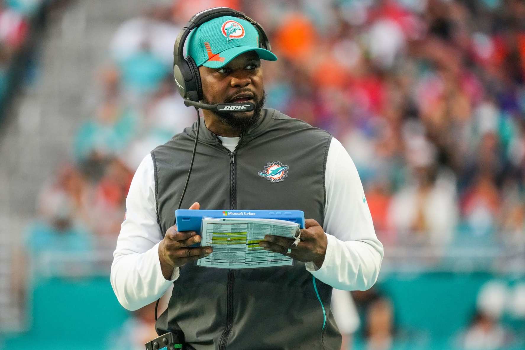 Brian Flores lawsuit: Former Miami Dolphins coach sues NFL and 3 NFL teams  alleging racial discrimination