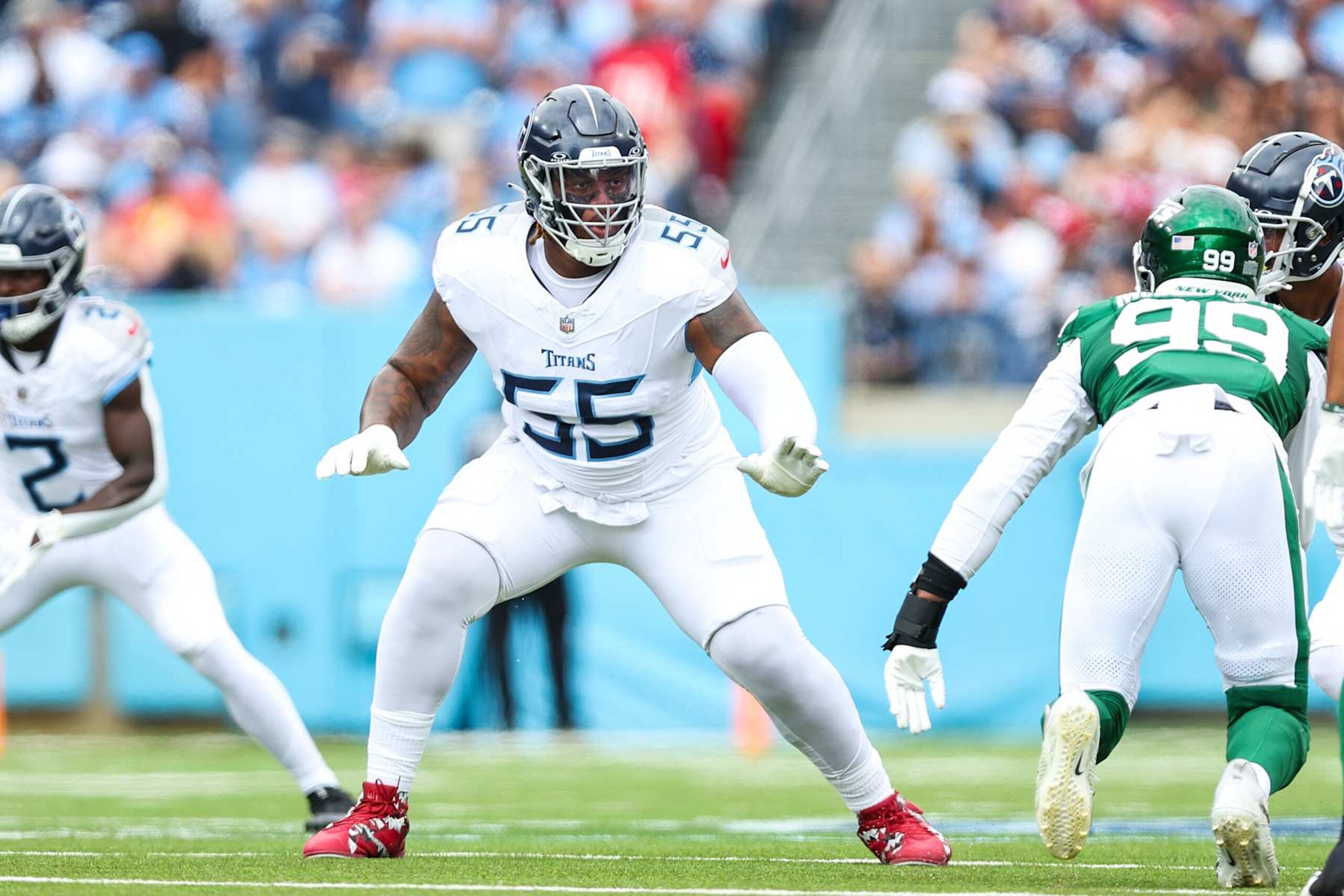 NASHVILLE, TN - SEPTEMBER 15: JC Latham #55 of the Tennessee Titans drops back to block during an NFL football game against the New York Jets at Nissan Stadium on September 15, 2024 in Nashville, TN. (Photo by Perry Knotts/Getty Images) NASHVILLE, TN - SEPTEMBER 15: JC Latham #55 of the Tennessee Titans drops back to block during an NFL football game against the New York Jets at Nissan Stadium on September 15, 2024 in Nashville, TN. (Photo by Perry Knotts/Getty Images)