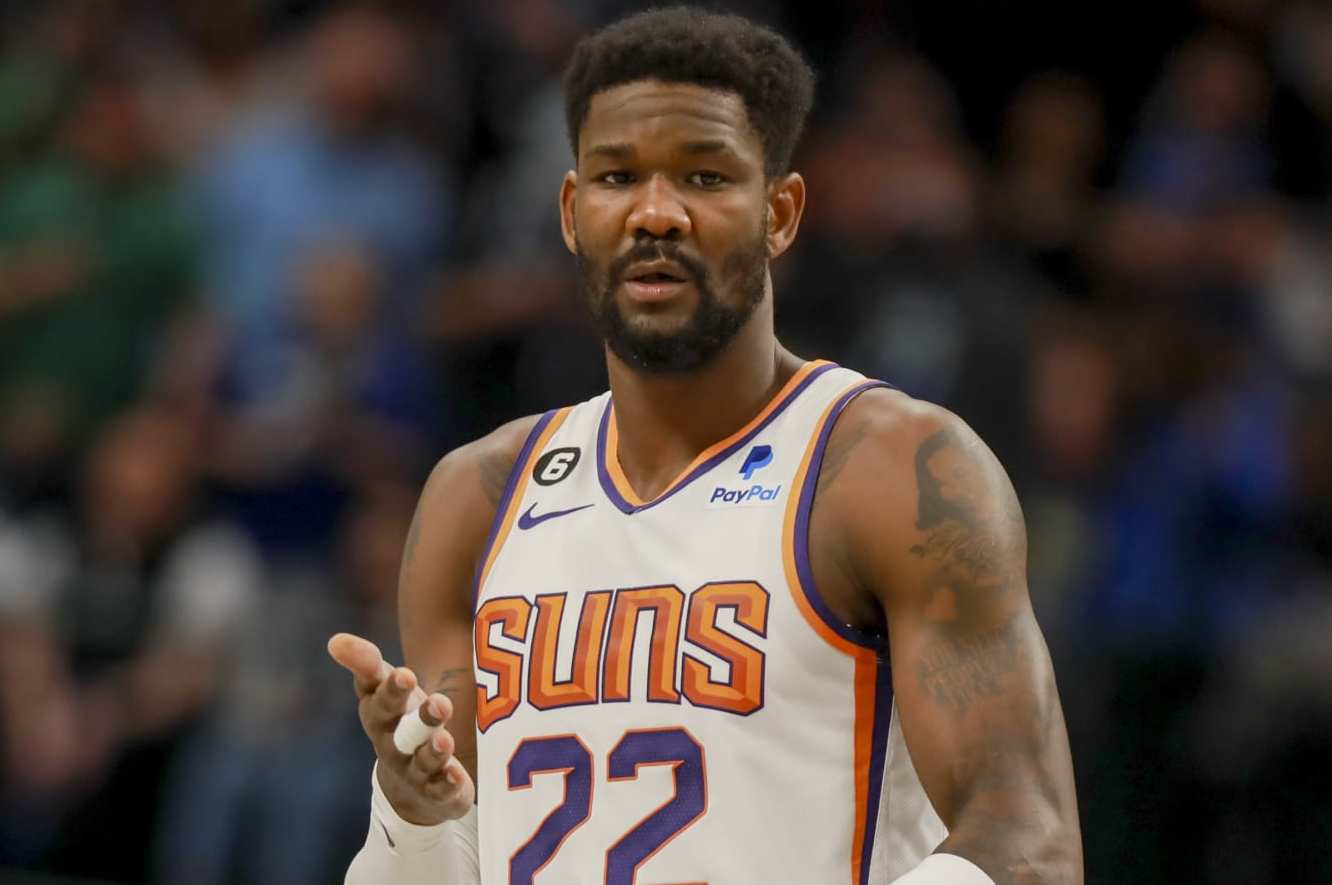 RUMOR: Blazers looking at trading No. 3 pick for Suns center