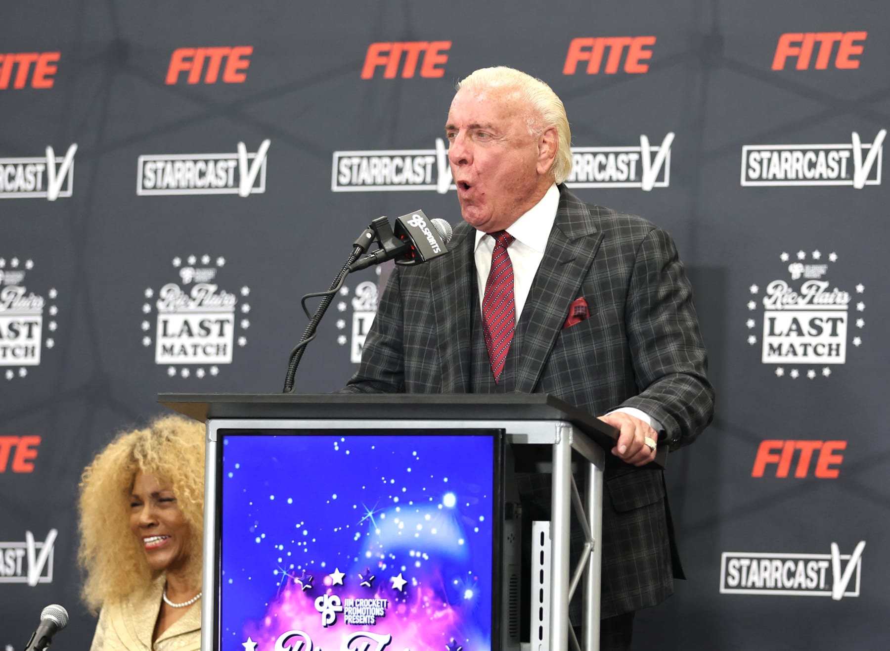 WWE Legend Ric Flair to Face Jeff Jarrett, Jay Lethal in Final Match