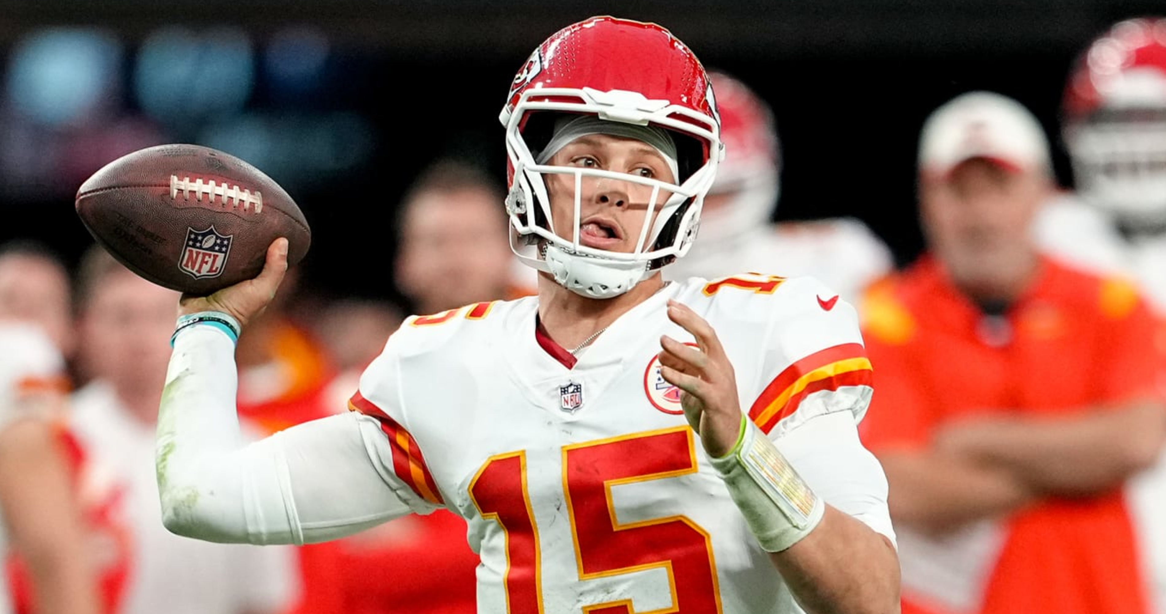 Kansas City Chiefs clinch No 1 seed in AFC with 31-13 win over Las Vegas  Raiders in regular-season finale, NFL News