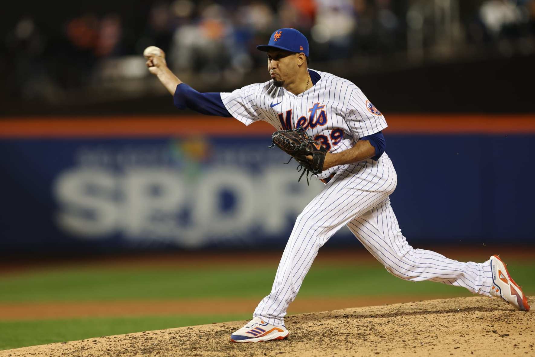 New York Mets' Closer Edwin Diaz Looking to Return This Season