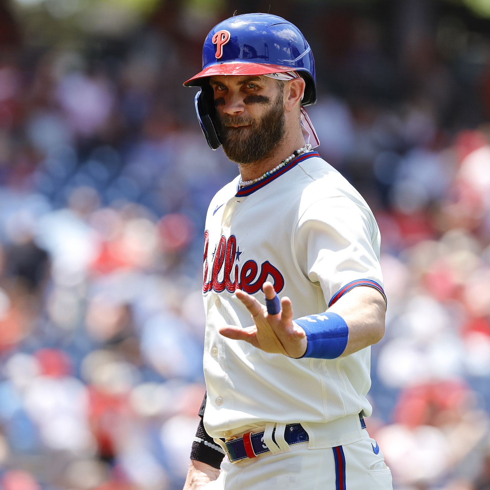 Phillies' Harper has broken thumb after being hit by pitch –