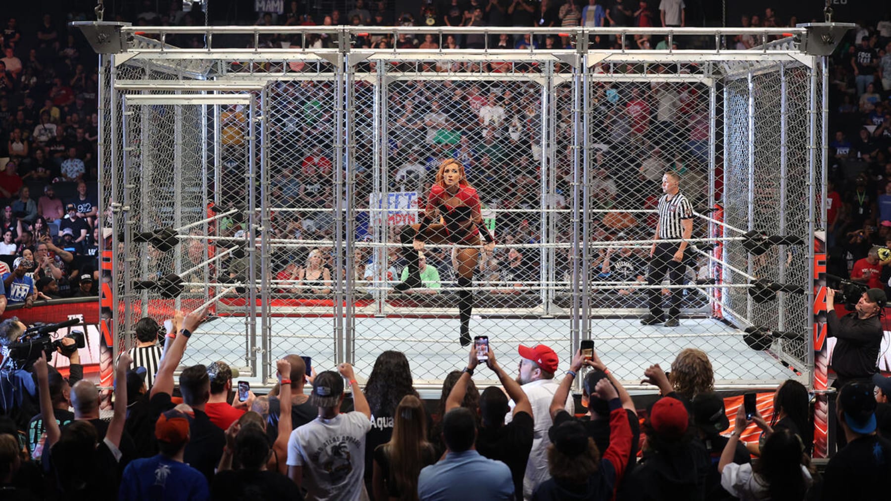 WWE Can't Let Becky Lynch Go Out Like That, Damian Priest vs. Gunther, More Raw Takes