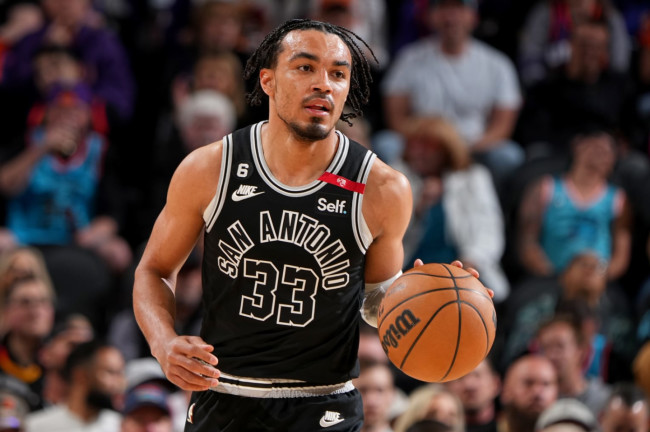 Tre Jones shines despite another close loss from the Spurs at Las Vegas  Summer League. - Pounding The Rock