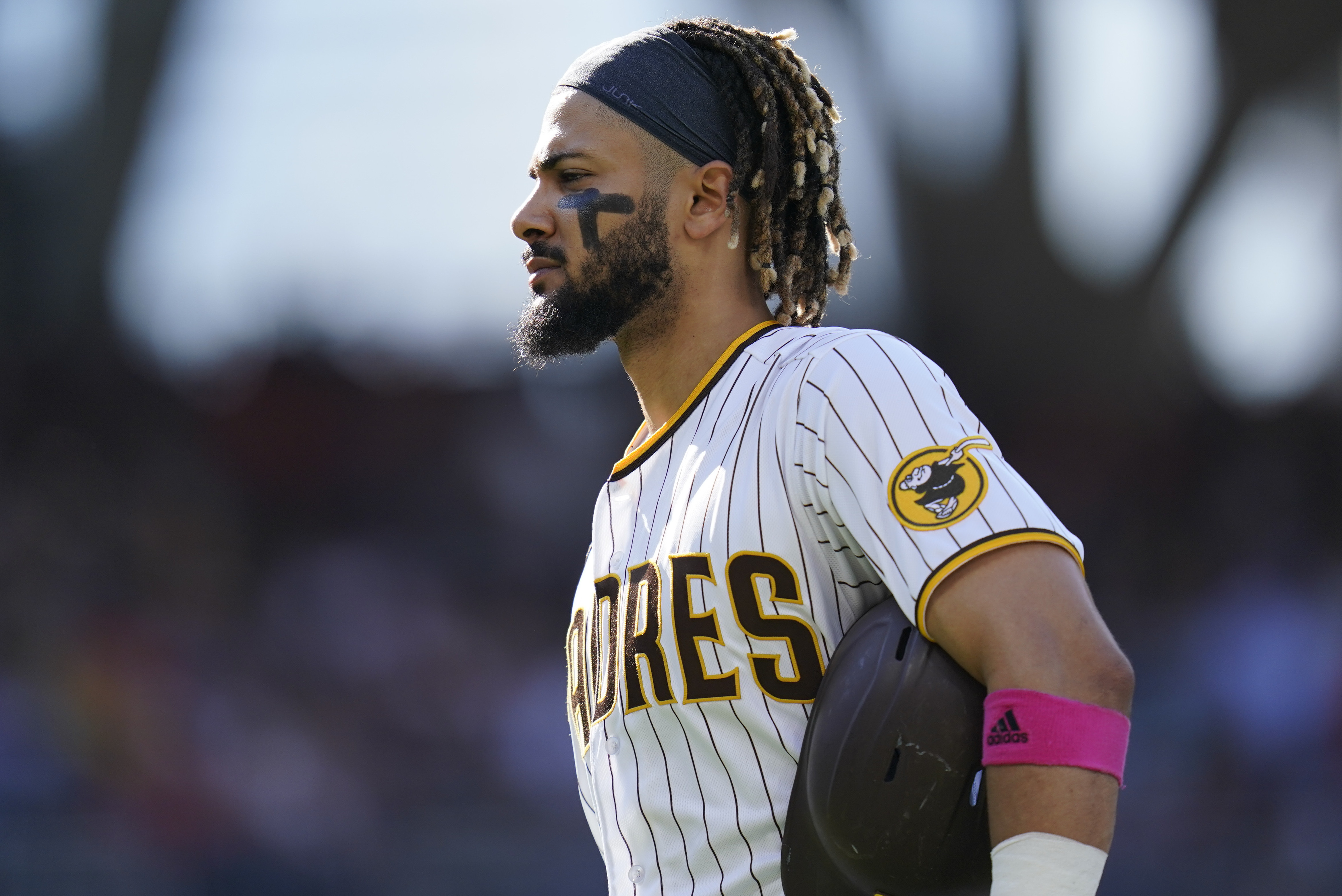 Fernando Tatis Jr. Has Fractured Wrist; Padres Star Likely to Have Surgery on In..