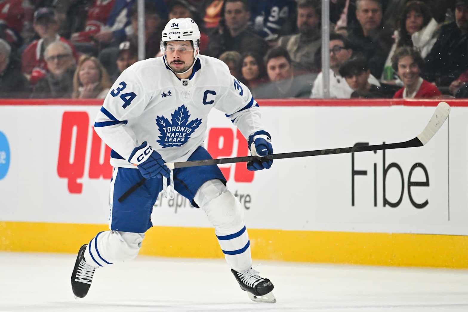 MONTREAL, CANADA - JANUARY 18: Auston Matthews #34 of the Toronto Maple Leafs skates during the first period against the Montreal Canadiens at the Bell Centre on January 18, 2025 in Montreal, Quebec, Canada. The Toronto Maple Leafs defeated the Montreal Canadiens 7-3. (Photo by Minas Panagiotakis/Getty Images)