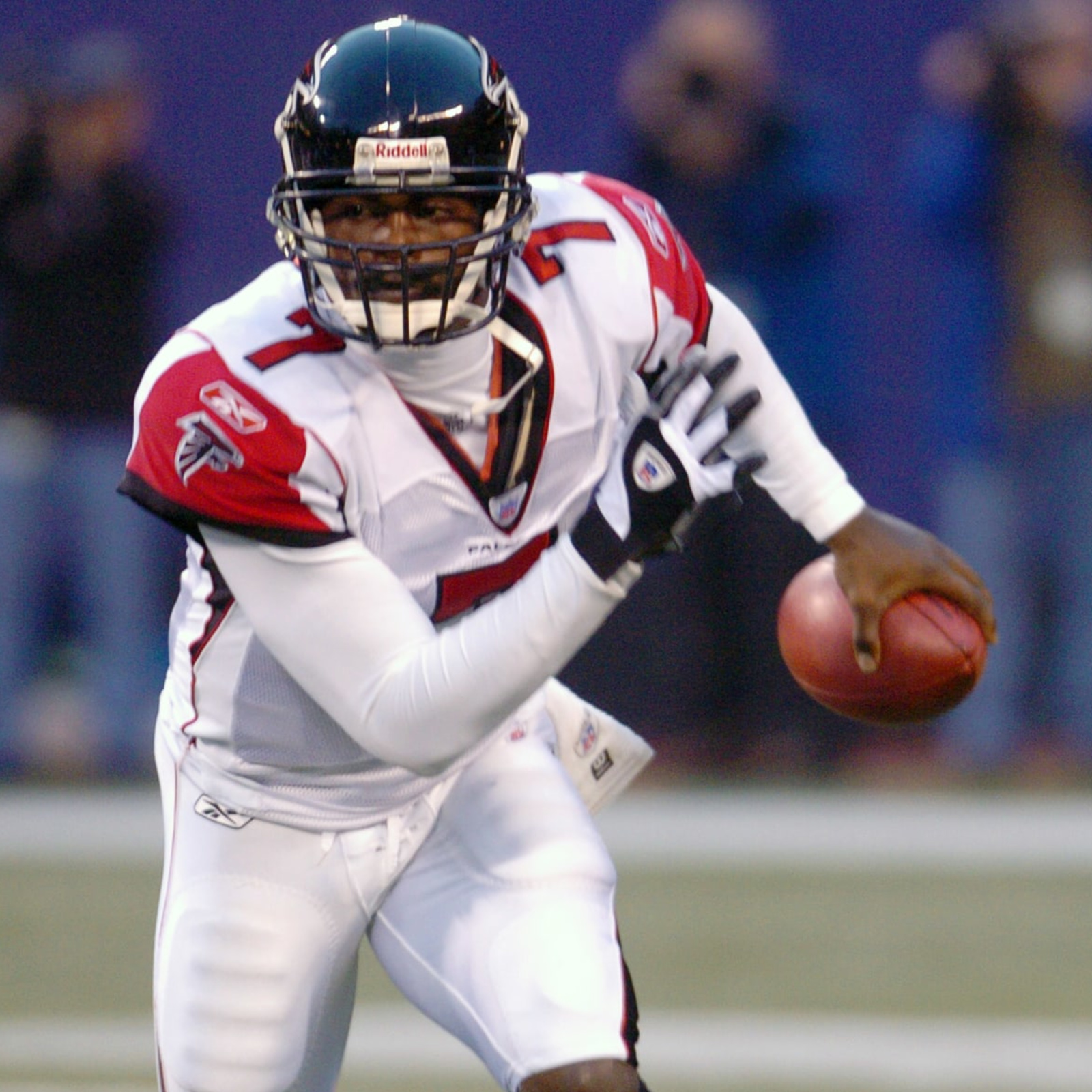 It's a new game for Falcons' Vick