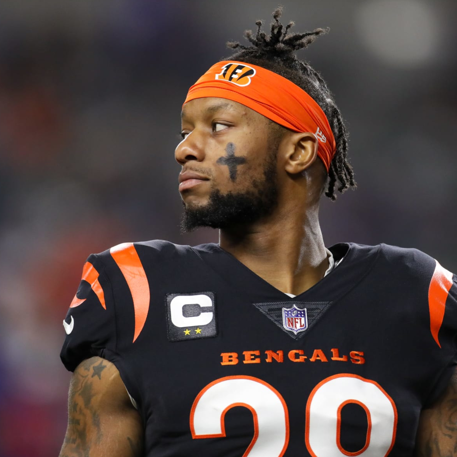 Bengals head coach Taylor on running back Mixon: 'His future is