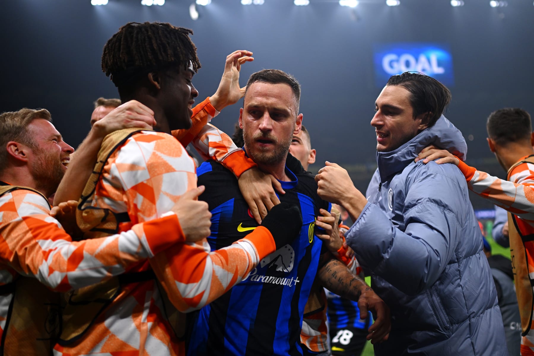 Dynamic Tuesday's Champions League Results And Reports Image for Your Screen