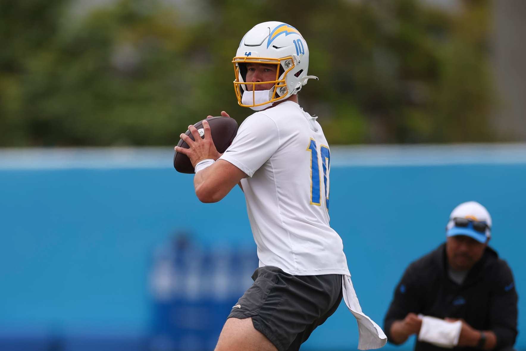 COSTA MESA, CA - JUNE 04: Los Angeles Chargers quarterback Justin Herbert (10) takes part in a drill during the team's OTA practice on June 04, 2024, at the Hoag Performance Center in Costa Mesa, CA. (Photo by Brandon Sloter/Icon Sportswire via Getty Images)
