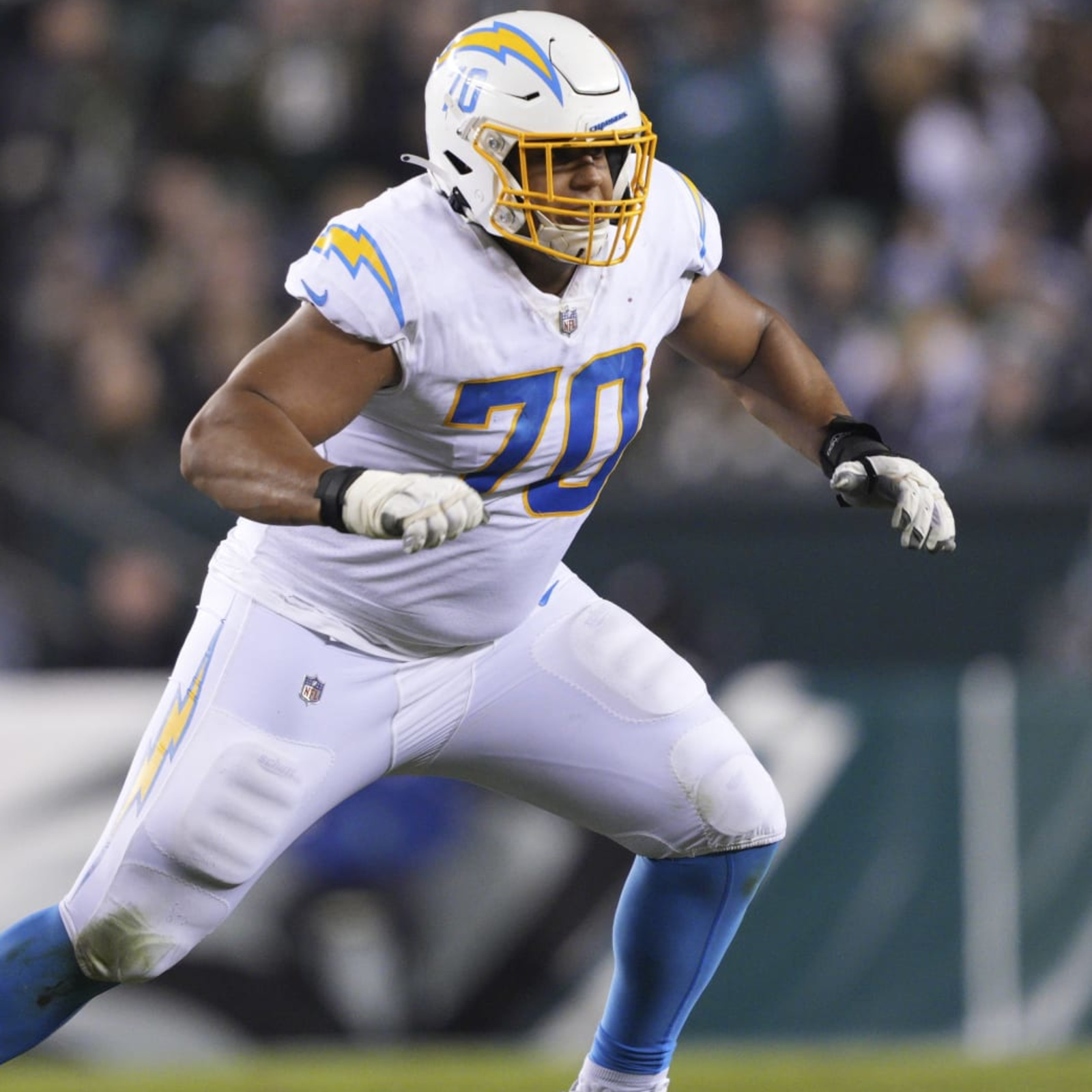 How Chargers can replace Rashawn Slater for remainder of 2022 season