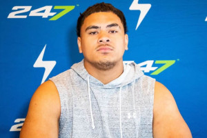 5-Star OL S.J. Alofaituli Commits to Mario Cristobal's Miami over Michigan, Nebraska
