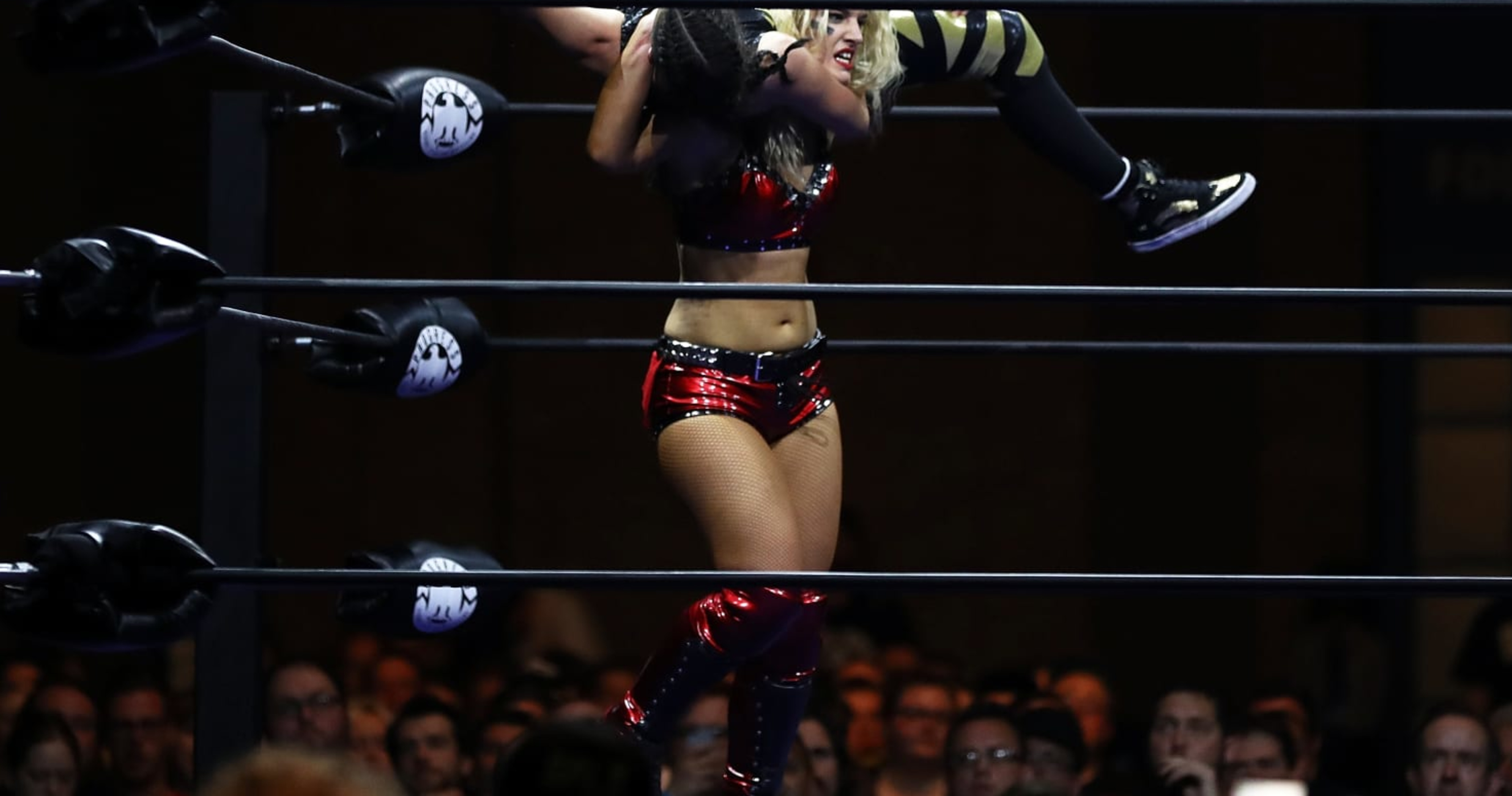 Shida wrestling gear hotsell