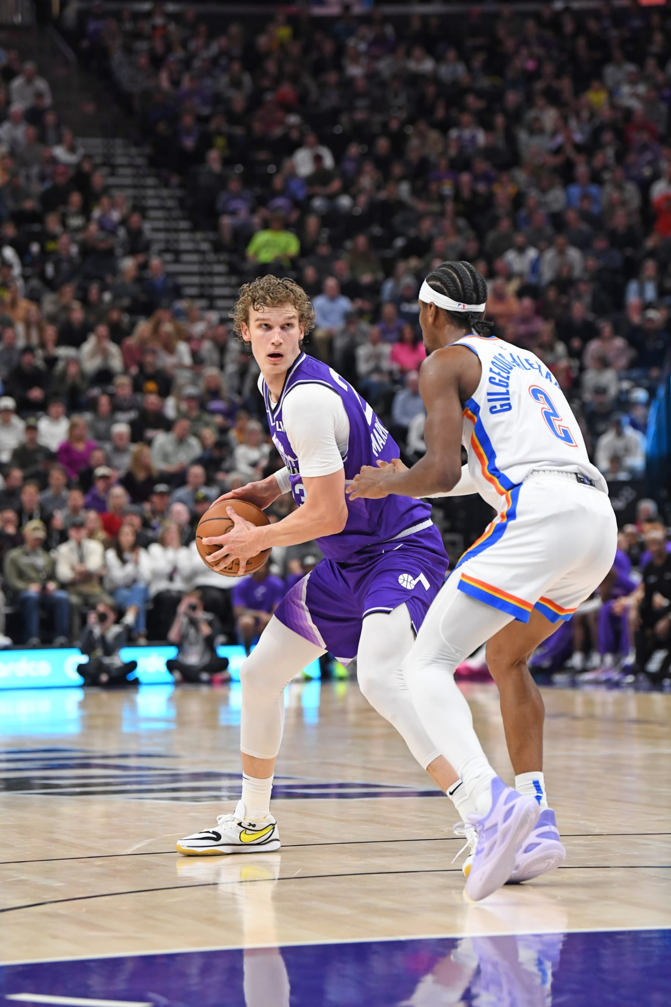 SALT LAKE CITY, UT - JANUARY 18: Lauri Markkanen #23 of the Utah Jazz looks to pass the ball during the game against the Oklahoma City Thunder on January 18, 2024 at vivint.SmartHome Arena in Salt Lake City, Utah. NOTE TO USER: User expressly acknowledges and agrees that, by downloading and or using this Photograph, User is consenting to the terms and conditions of the Getty Images License Agreement. Mandatory Copyright Notice: Copyright 2024 NBAE (Photo by Noah Graham/NBAE via Getty Images) SALT LAKE CITY, UT - JANUARY 18: Lauri Markkanen #23 of the Utah Jazz looks to pass the ball during the game against the Oklahoma City Thunder on January 18, 2024 at vivint.SmartHome Arena in Salt Lake City, Utah. NOTE TO USER: User expressly acknowledges and agrees that, by downloading and or using this Photograph, User is consenting to the terms and conditions of the Getty Images License Agreement. Mandatory Copyright Notice: Copyright 2024 NBAE (Photo by Noah Graham/NBAE via Getty Images)