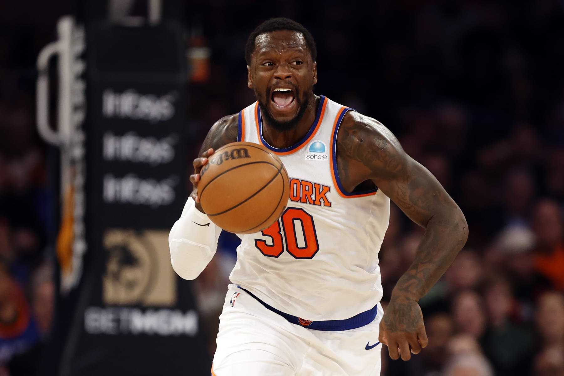 NEW YORK, NEW YORK - JANUARY 17: Julius Randle #30 of the New York Knicks dribbles during the first half against the Houston Rockets at Madison Square Garden on January 17, 2024 in New York City. NOTE TO USER: User expressly acknowledges and agrees that, by downloading and/or using this Photograph, user is consenting to the terms and conditions of the Getty Images License Agreement. (Photo by Sarah Stier/Getty Images)