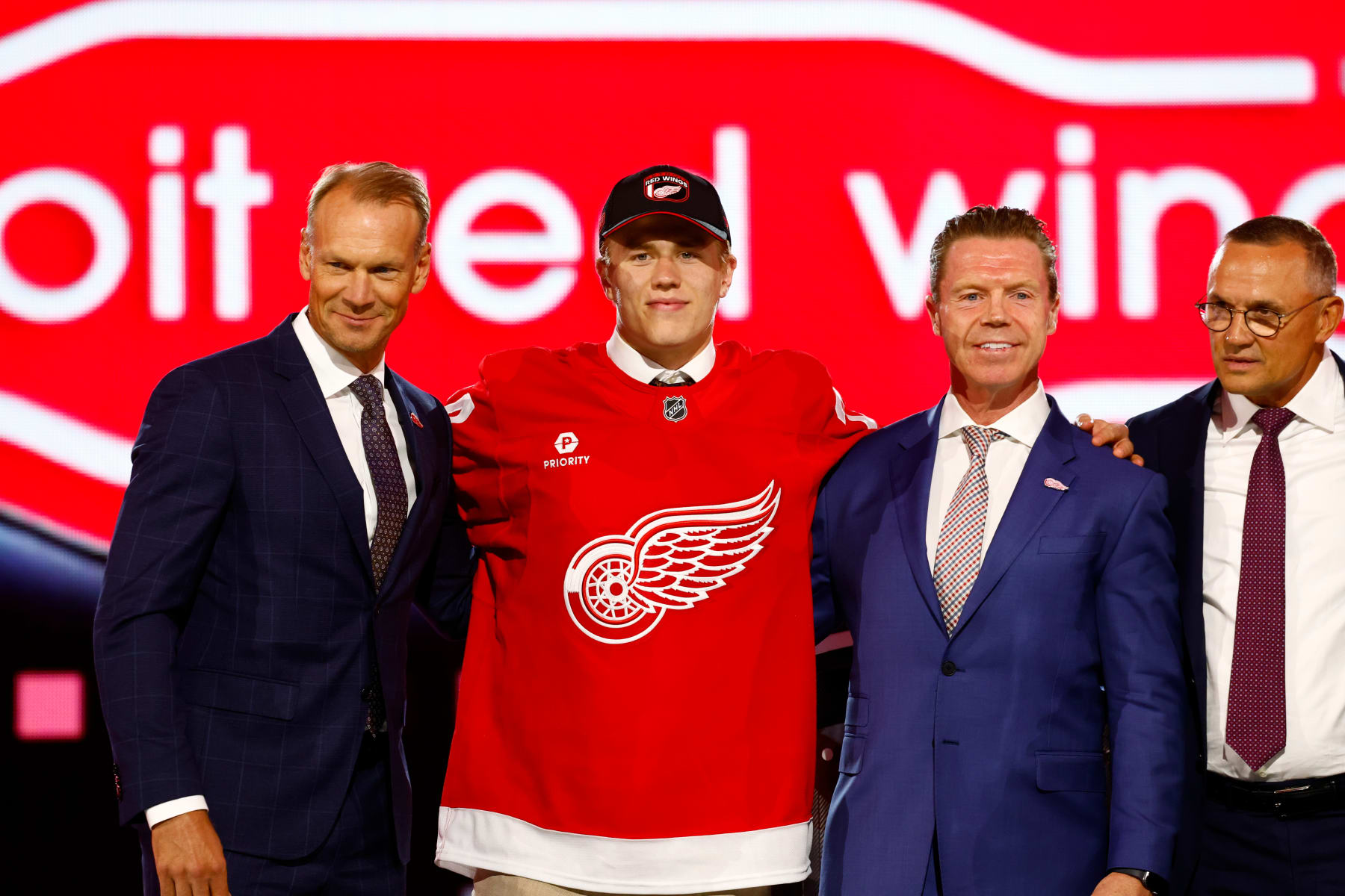 2024 NHL Draft: Live Grades, Analysis for Every 1st-Round Pick