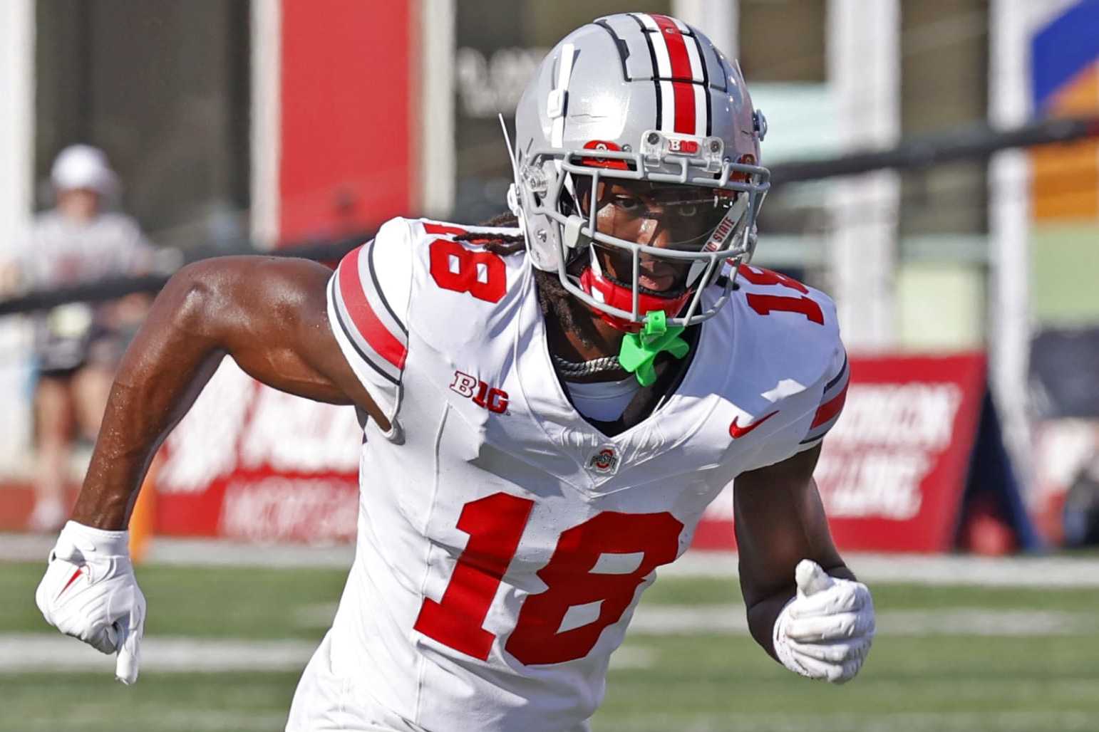 2-Round 2024 NFL Mock Draft: Caleb Williams Stands Tall, and Ohio State WRs  Make History