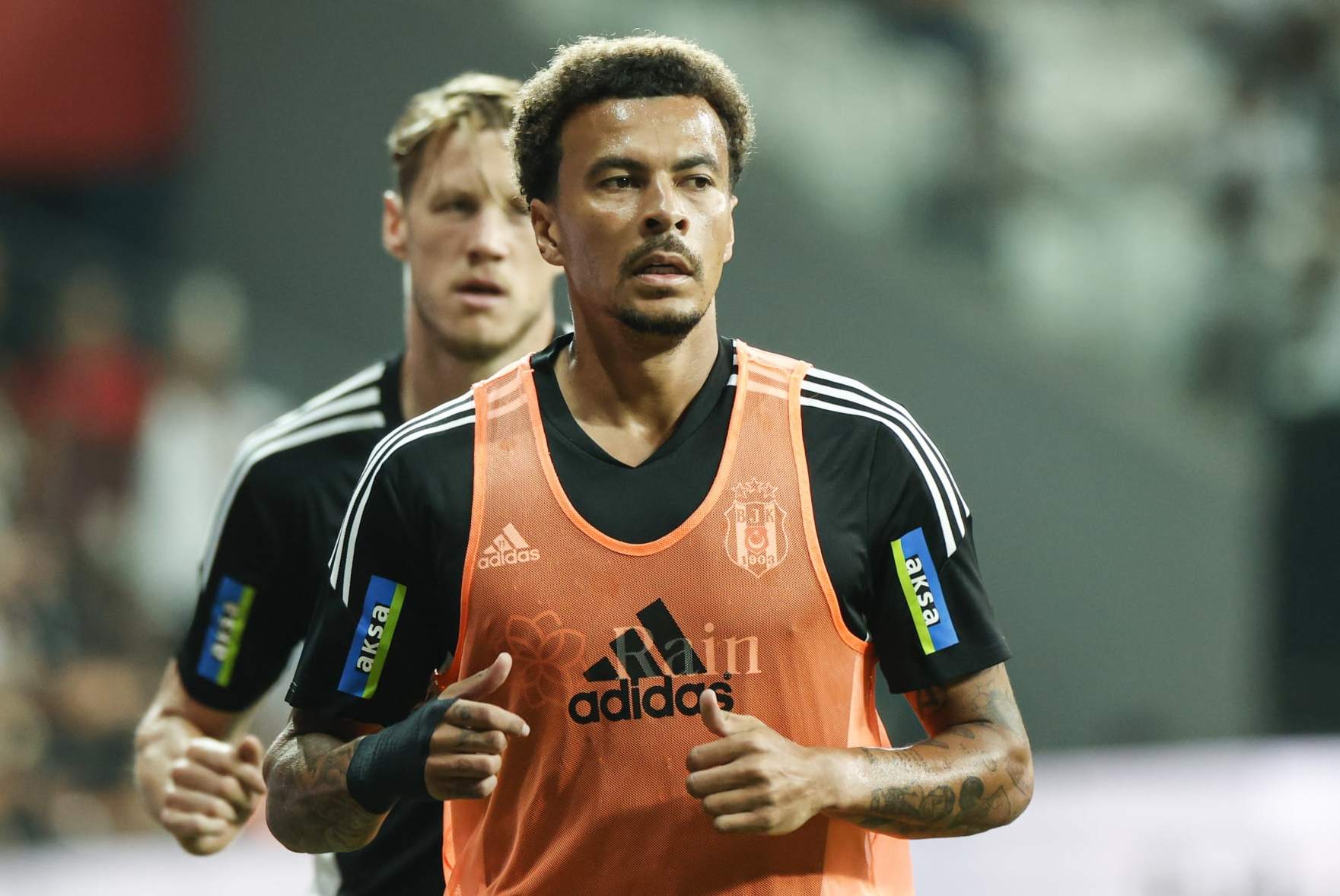 ISTANBUL, TURKIYE - AUGUST 29: Besiktas' new transfer Dele Alli warms up before the Turkish Super Lig week 4 soccer match between Besiktas and Sivasspor at the Vodafone Park in Istanbul, Turkiye on August 29, 2022. (Photo by Elif Ozturk Ozgoncu/Anadolu Agency via Getty Images)