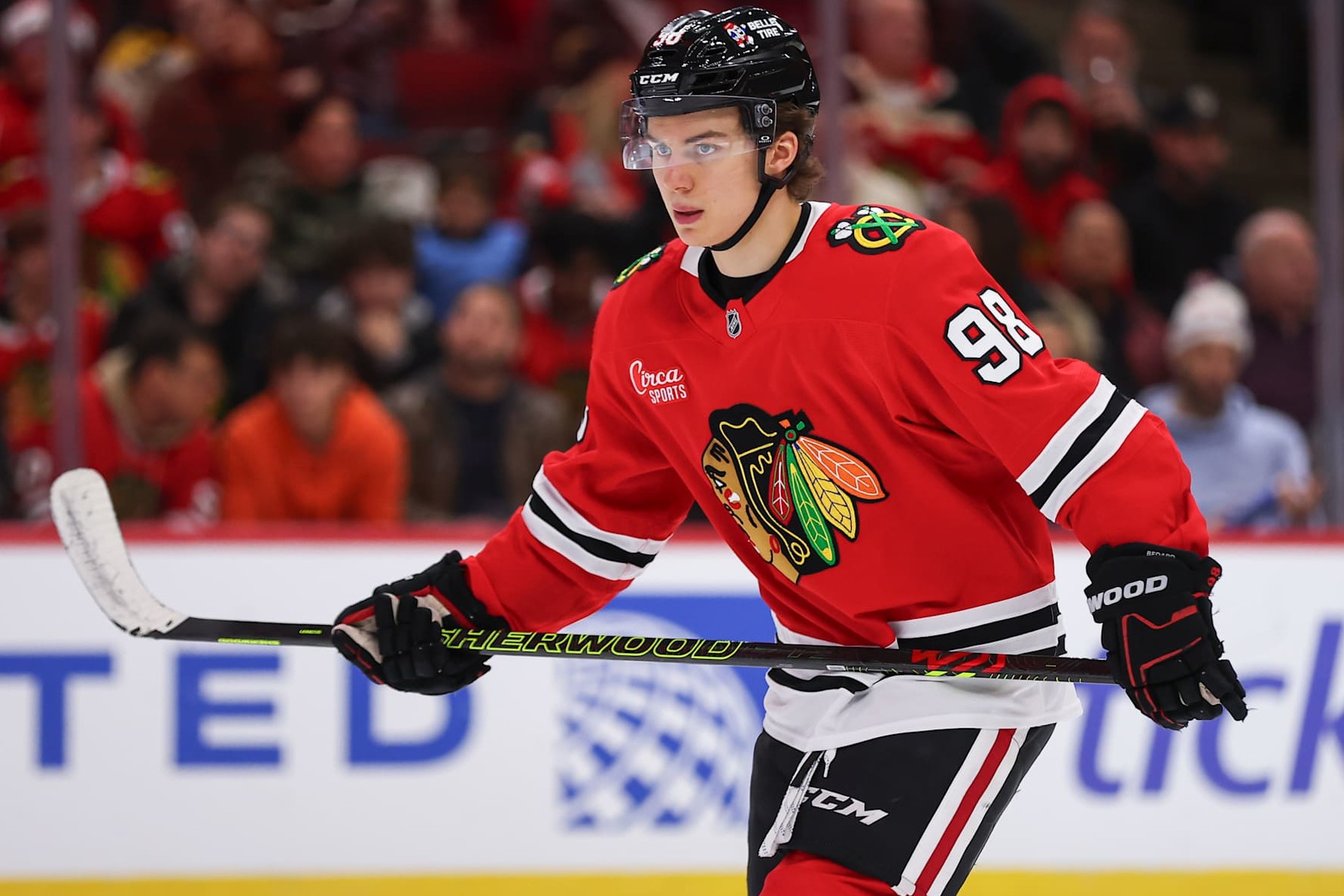 CHICAGO, IL - DECEMBER 04: Connor Bedard #98 of the Chicago Blackhawks during the third period against the Boston Bruins on December 4, 2024 at the United Center in Chicago, Illinois. (Photo by Melissa Tamez/Icon Sportswire via Getty Images)