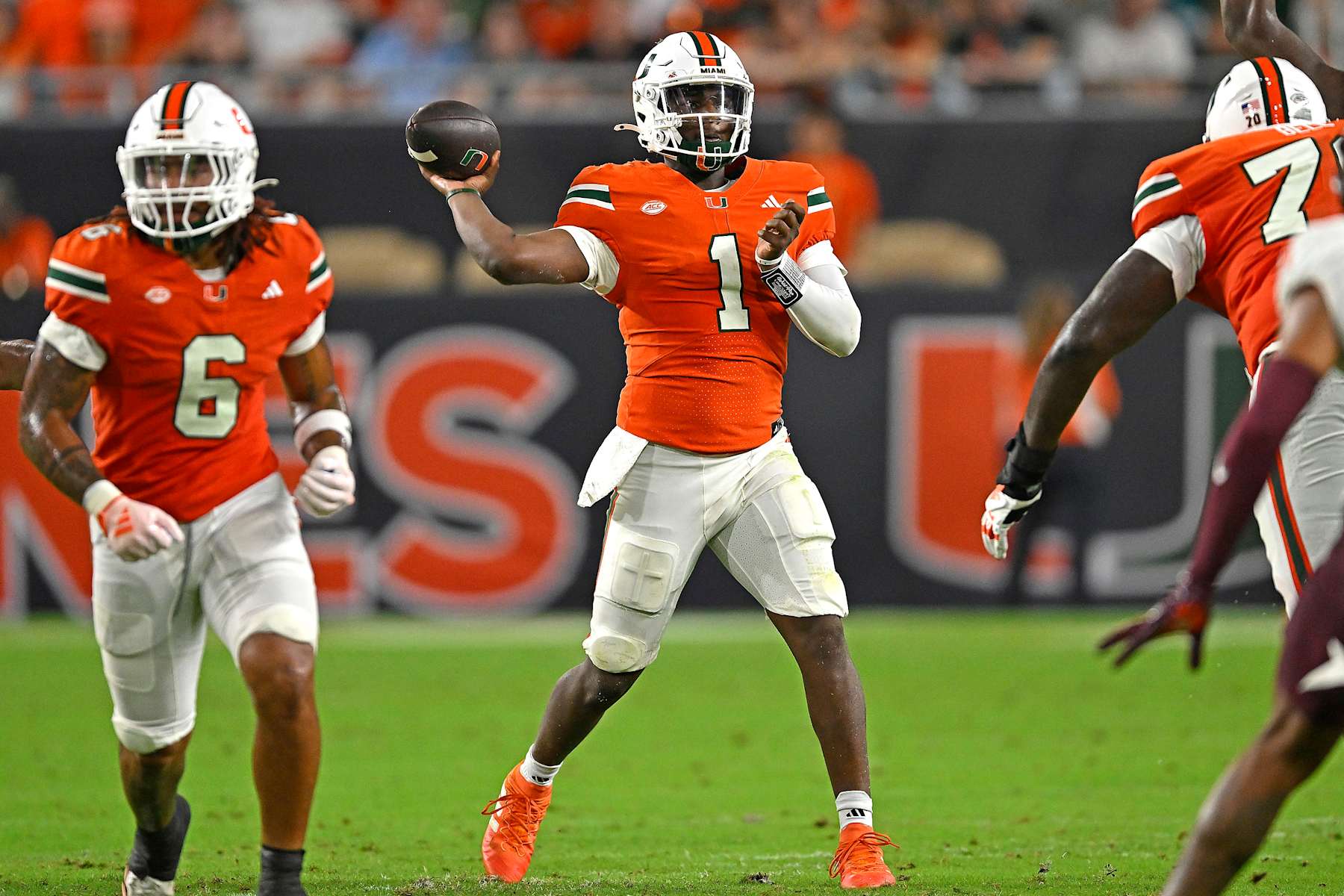 MIAMI GARDENS, FL - SEPTEMBER 27: Miami quarterback Cam Ward (1) passes the ball in the second quarter as the Miami Hurricanes faced the Virginia Tech Hokies on September 27, 2024, at Hard Rock Stadium in Miami Gardens, Florida. (Photo by Samuel Lewis/Icon Sportswire via Getty Images)
