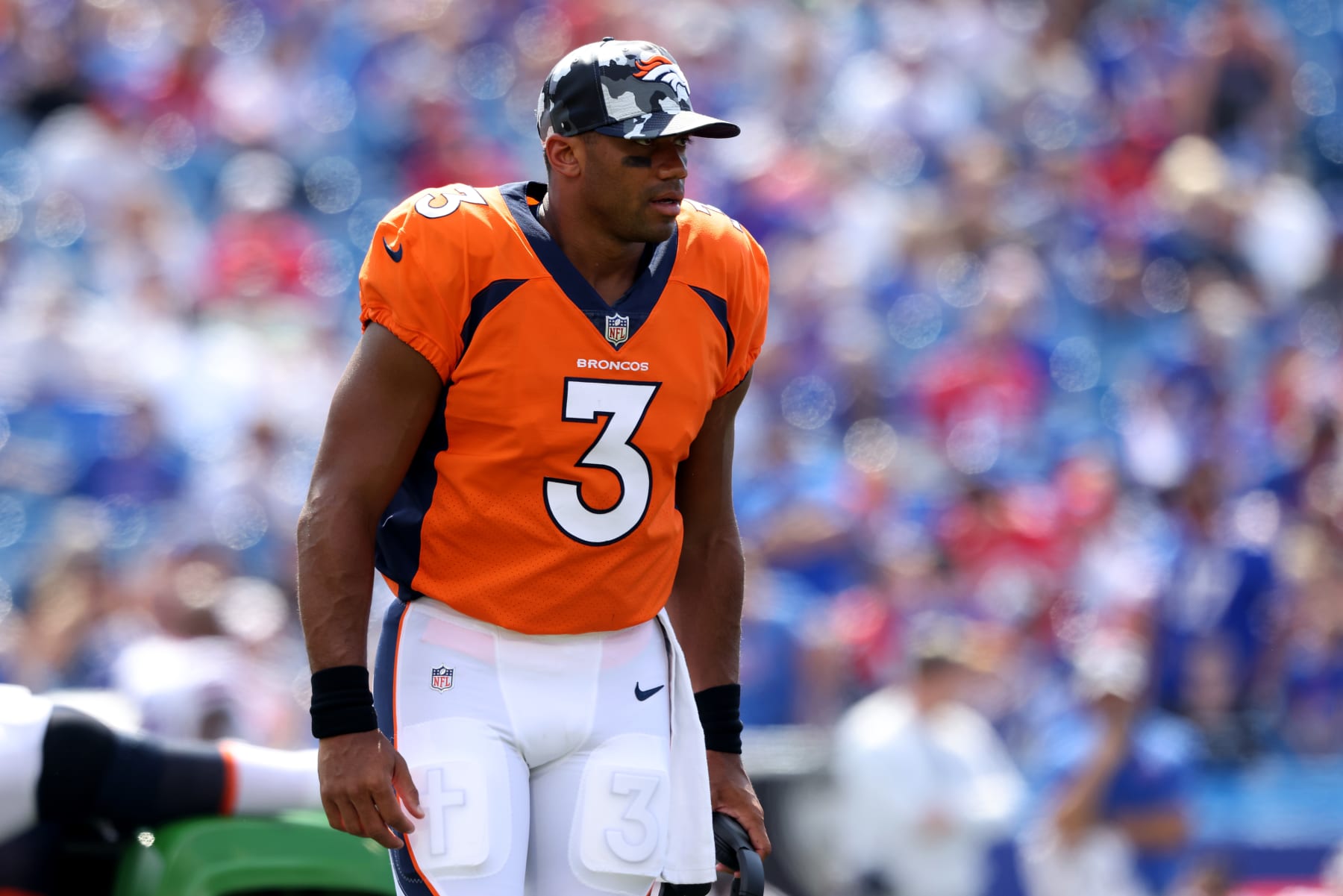 Report: Broncos' Russell Wilson Got Injection to Relieve Pain from ...