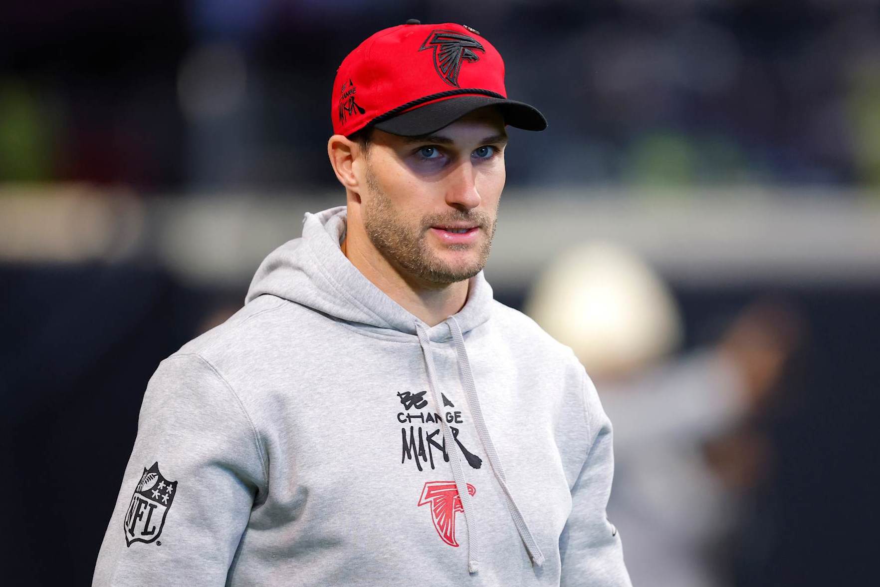 ATLANTA, GEORGIA - DECEMBER 22: Kirk Cousins #18 of the Atlanta Falcons looks on prior to a game against the New York Giants at Mercedes-Benz Stadium on December 22, 2024 in Atlanta, Georgia. (Photo by Todd Kirkland/Getty Images)