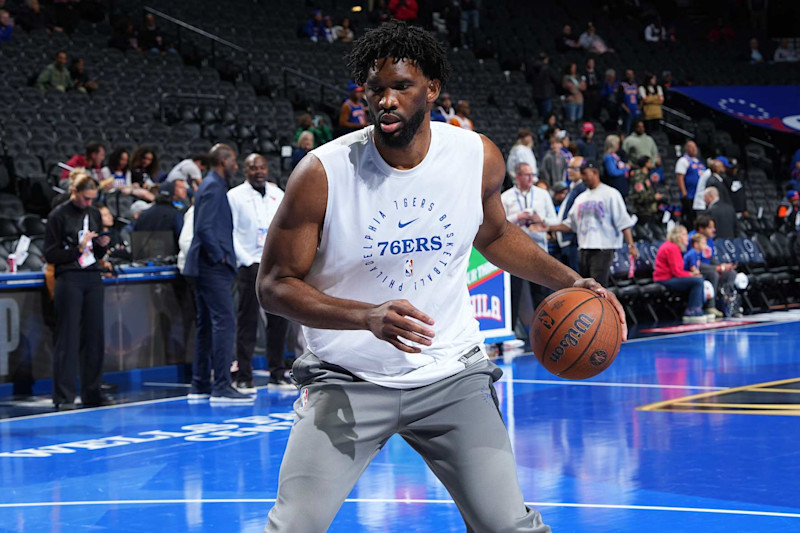 PHILADELPHIA, PA - NOVEMBER 12: Joel Embiid #21 of the Philadelphia 76ers warms up before the game against the New York Knicks during the Emirates NBA Cup game on November 12, 2024 at the Wells Fargo Center in Philadelphia, Pennsylvania NOTE TO USER: User expressly acknowledges and agrees that, by downloading and/or using this Photograph, user is consenting to the terms and conditions of the Getty Images License Agreement. Mandatory Copyright Notice: Copyright 2024 NBAE (Photo by Jesse D. Garrabrant/NBAE via Getty Images)
