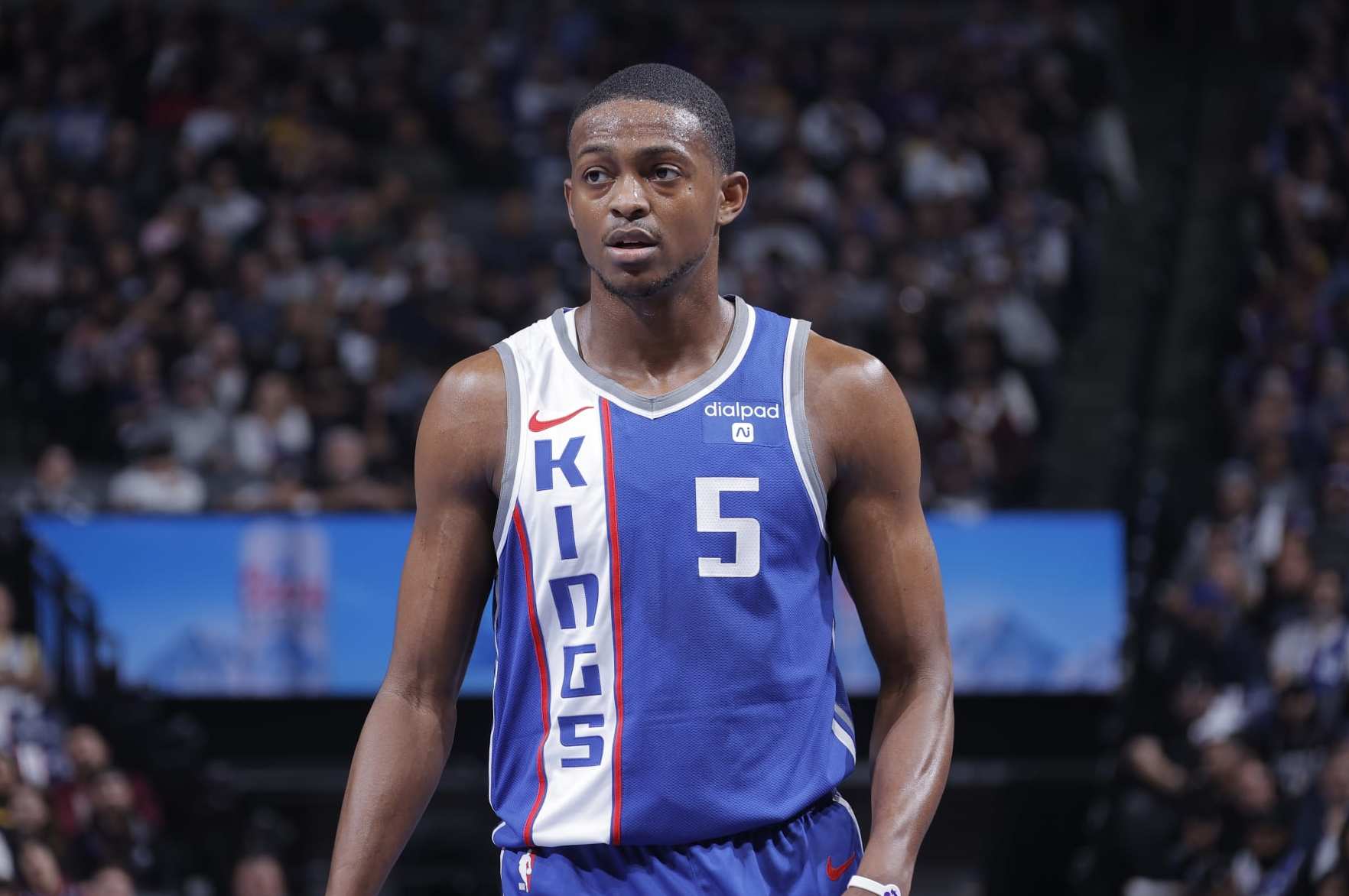 SACRAMENTO, CA - NOVEMBER 28: De'Aaron Fox #5 of the Sacramento Kings looks on during the game against the Golden State Warriors during the In-Season Tournament on November 28, 2023 at Golden 1 Center in Sacramento, California. NOTE TO USER: User expressly acknowledges and agrees that, by downloading and or using this photograph, User is consenting to the terms and conditions of the Getty Images Agreement. Mandatory Copyright Notice: Copyright 2023 NBAE (Photo by Rocky Widner/NBAE via Getty Images)