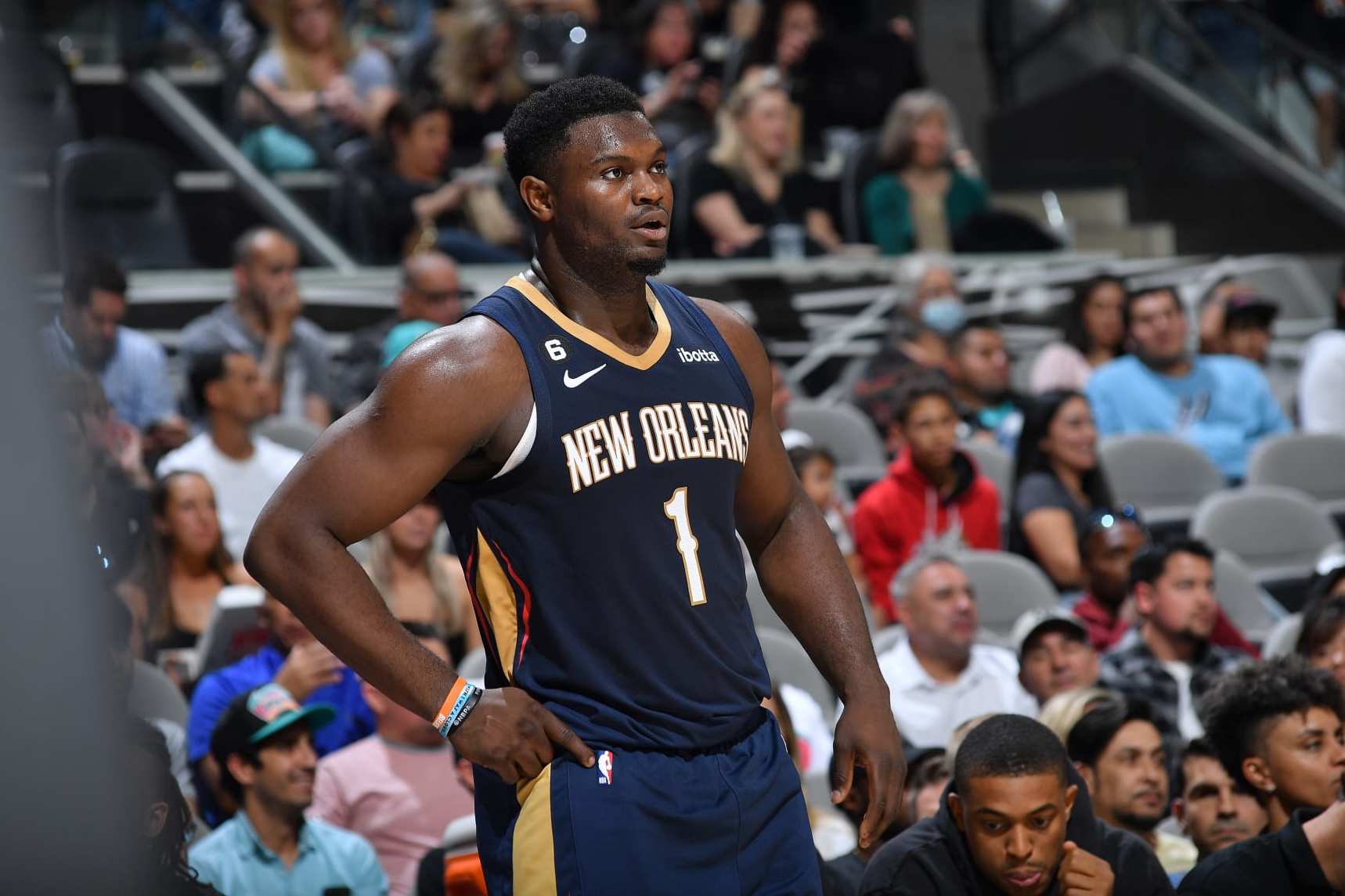 SAN ANTONIO, TX - OCTOBER 9: Zion Williamson #1 of the New Orleans Pelicans looks on during a preseason game against the San Antonio Spurs on October 9, 2022 at the AT&T Center in San Antonio, Texas. NOTE TO USER: User expressly acknowledges and agrees that, by downloading and or using this photograph, user is consenting to the terms and conditions of the Getty Images License Agreement. Mandatory Copyright Notice: Copyright 2022 NBAE (Photos by Michael Gonzales/NBAE via Getty Images) SAN ANTONIO, TX - OCTOBER 9: Zion Williamson #1 of the New Orleans Pelicans looks on during a preseason game against the San Antonio Spurs on October 9, 2022 at the AT&T Center in San Antonio, Texas. NOTE TO USER: User expressly acknowledges and agrees that, by downloading and or using this photograph, user is consenting to the terms and conditions of the Getty Images License Agreement. Mandatory Copyright Notice: Copyright 2022 NBAE (Photos by Michael Gonzales/NBAE via Getty Images)