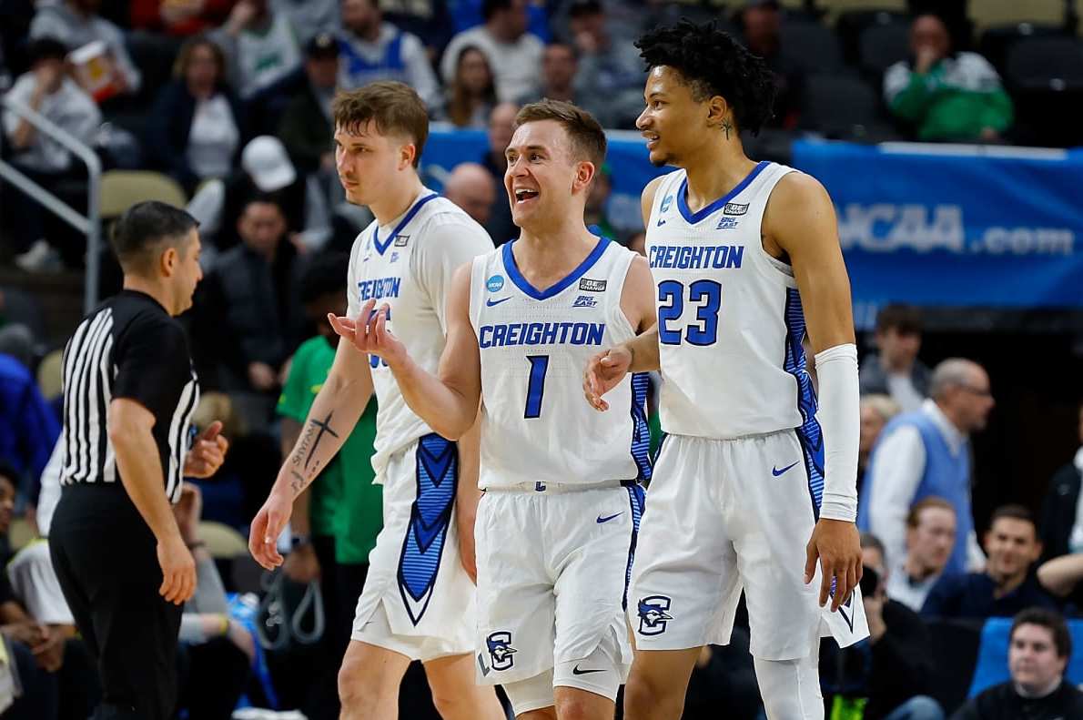 PITTSBURGH, PENNSYLVANIA - MARCH 23: Steven Ashworth #1 of the Creighton Bluejays talks with Trey Alexander #23 in the second overtime of the game against the Oregon Ducks during the second round of the 2024 NCAA Men's Basketball Tournament held at PPG PAINTS Arena on March 23, 2024 in Pittsburgh, Pennsylvania. (Photo by Justin K. Aller/NCAA Photos via Getty Images)