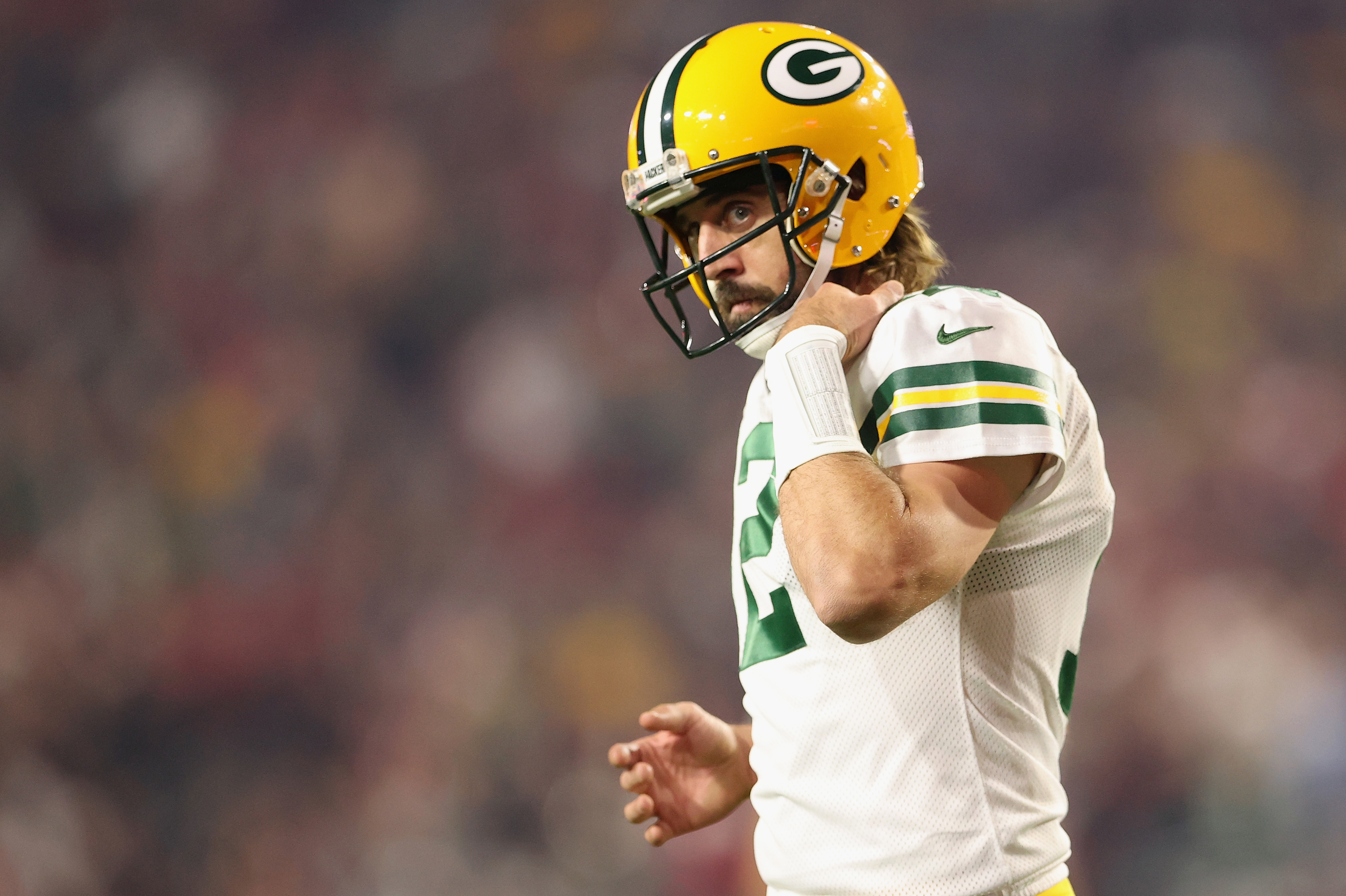 Trade package surfaces to send Aaron Rodgers to Vegas