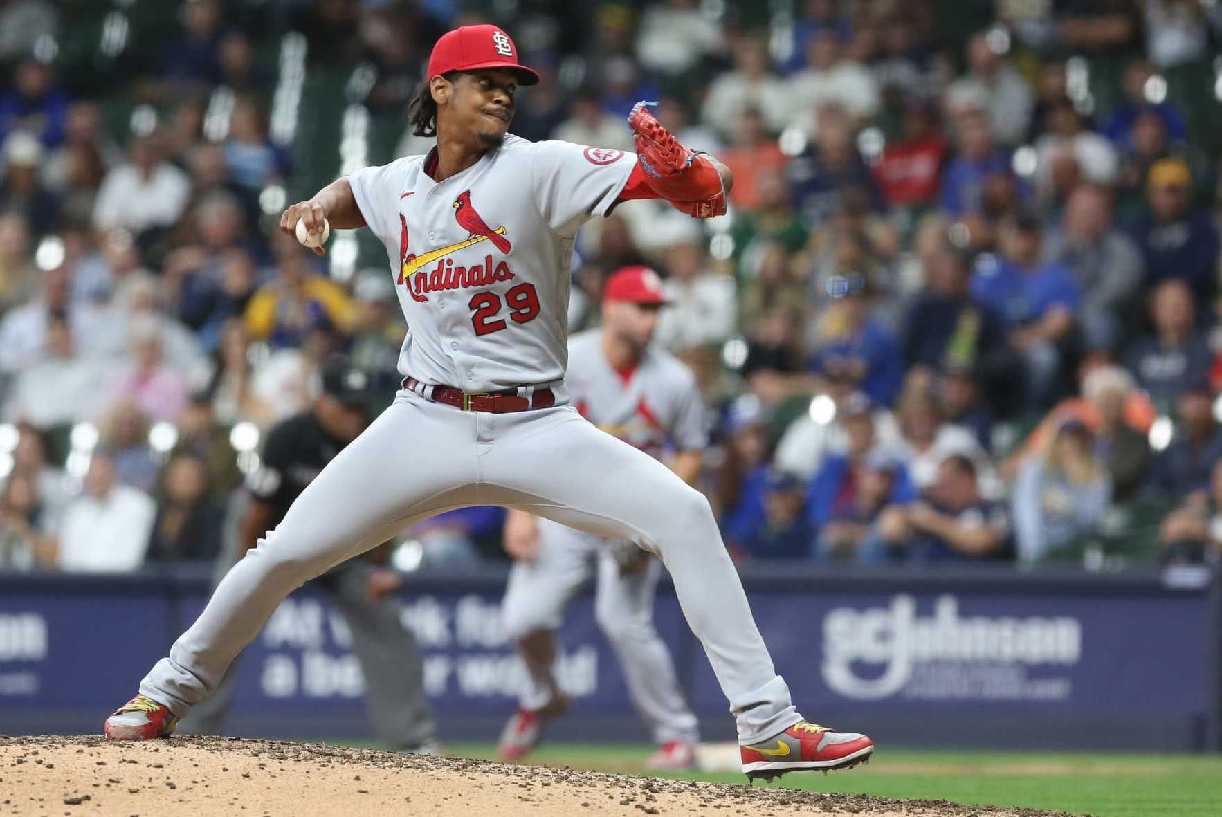 Cardinals decline to offer Alex Reyes a contract for next season